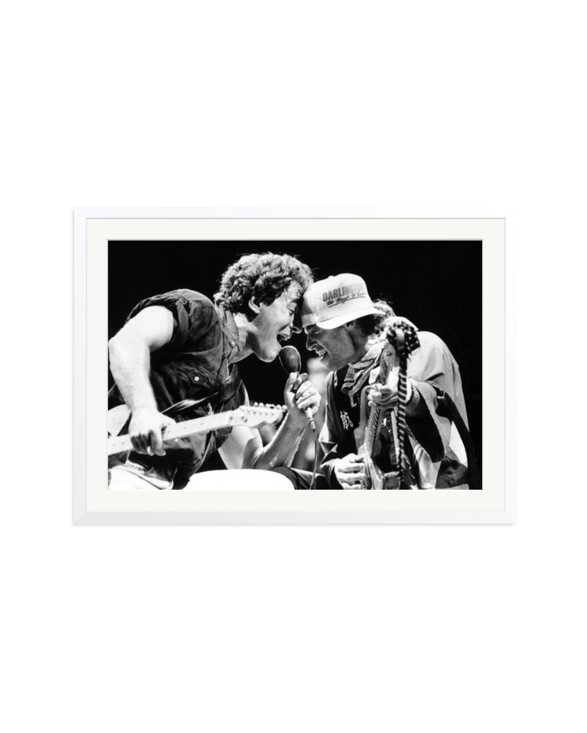 Bruce Springsteen Performs White / XXL