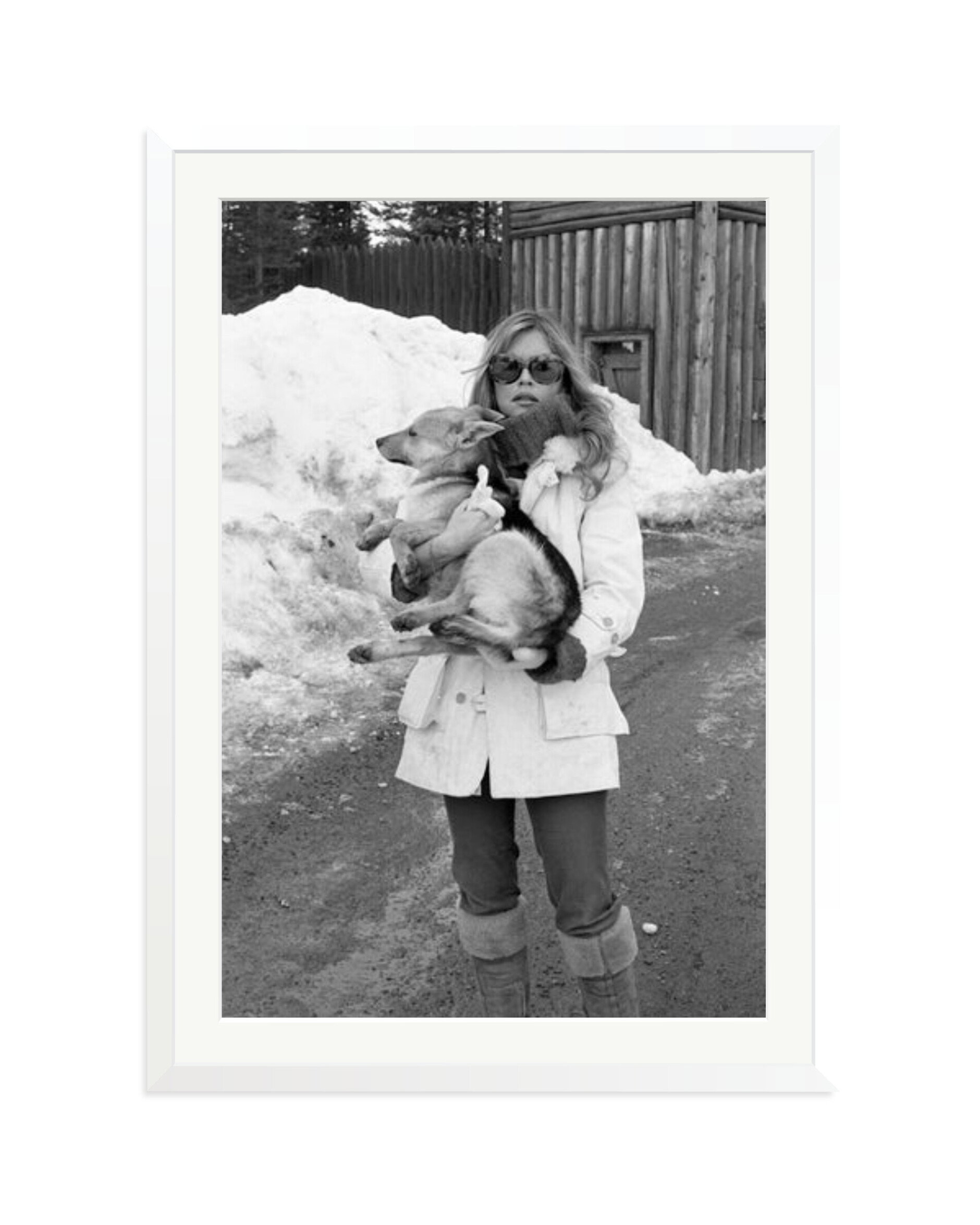 Brigitte Bardot, 1977 White / XXL