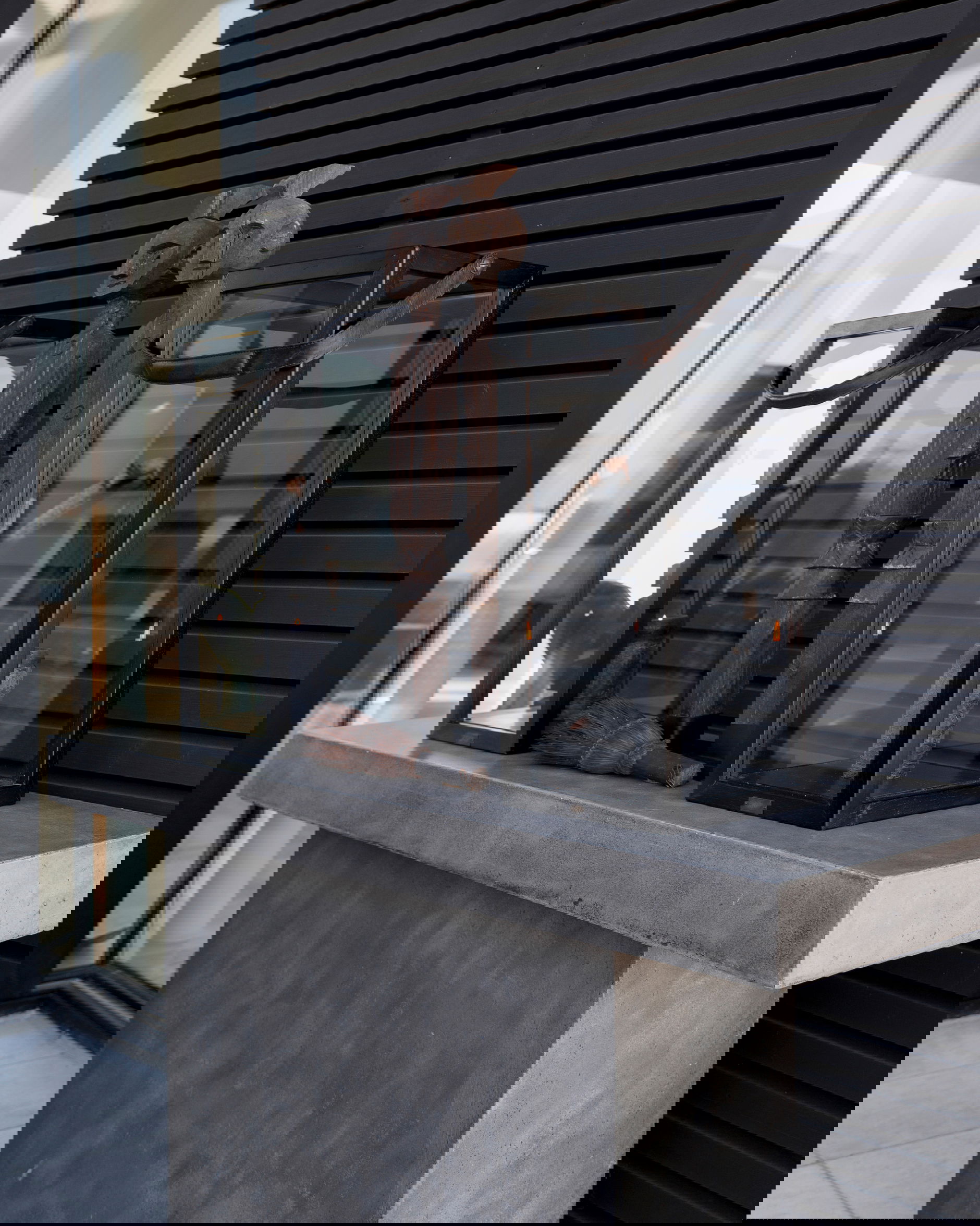 Nature golvlykta svart