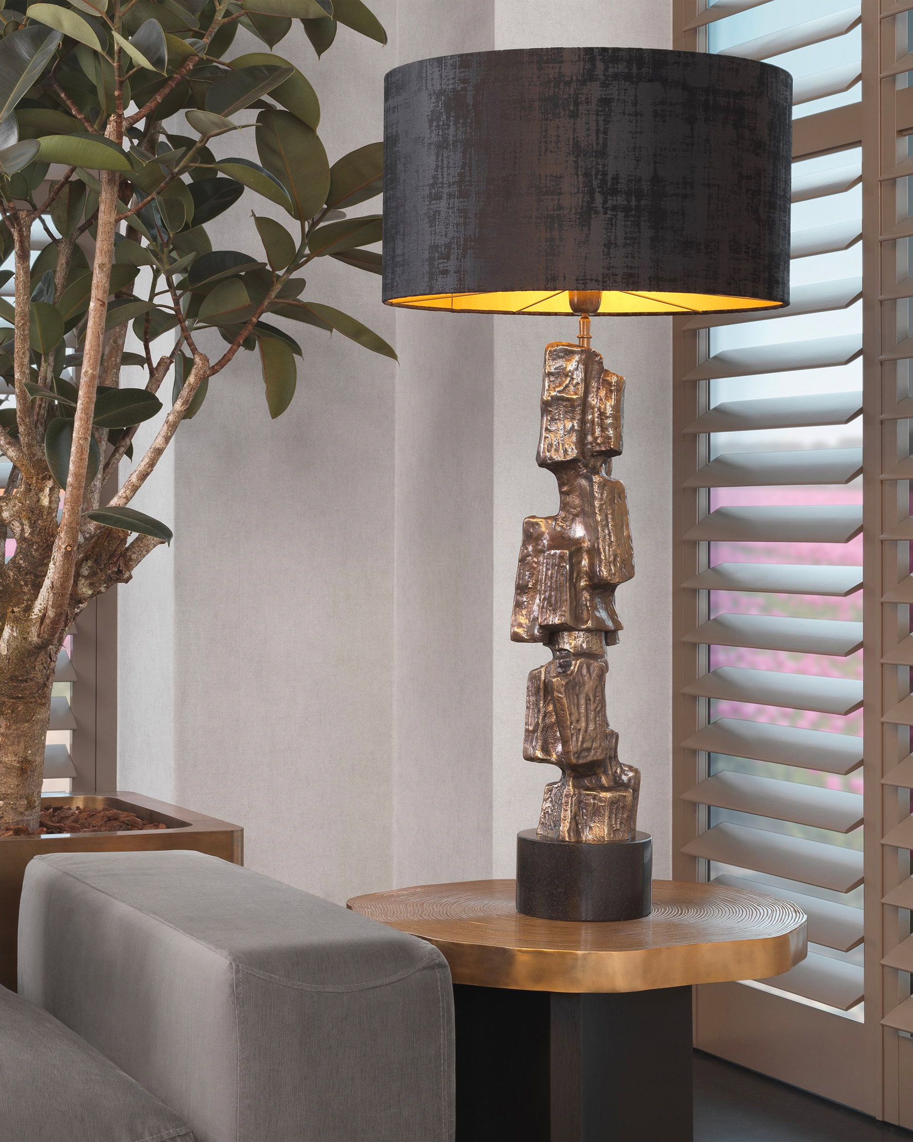 Noto bordslampa granit
