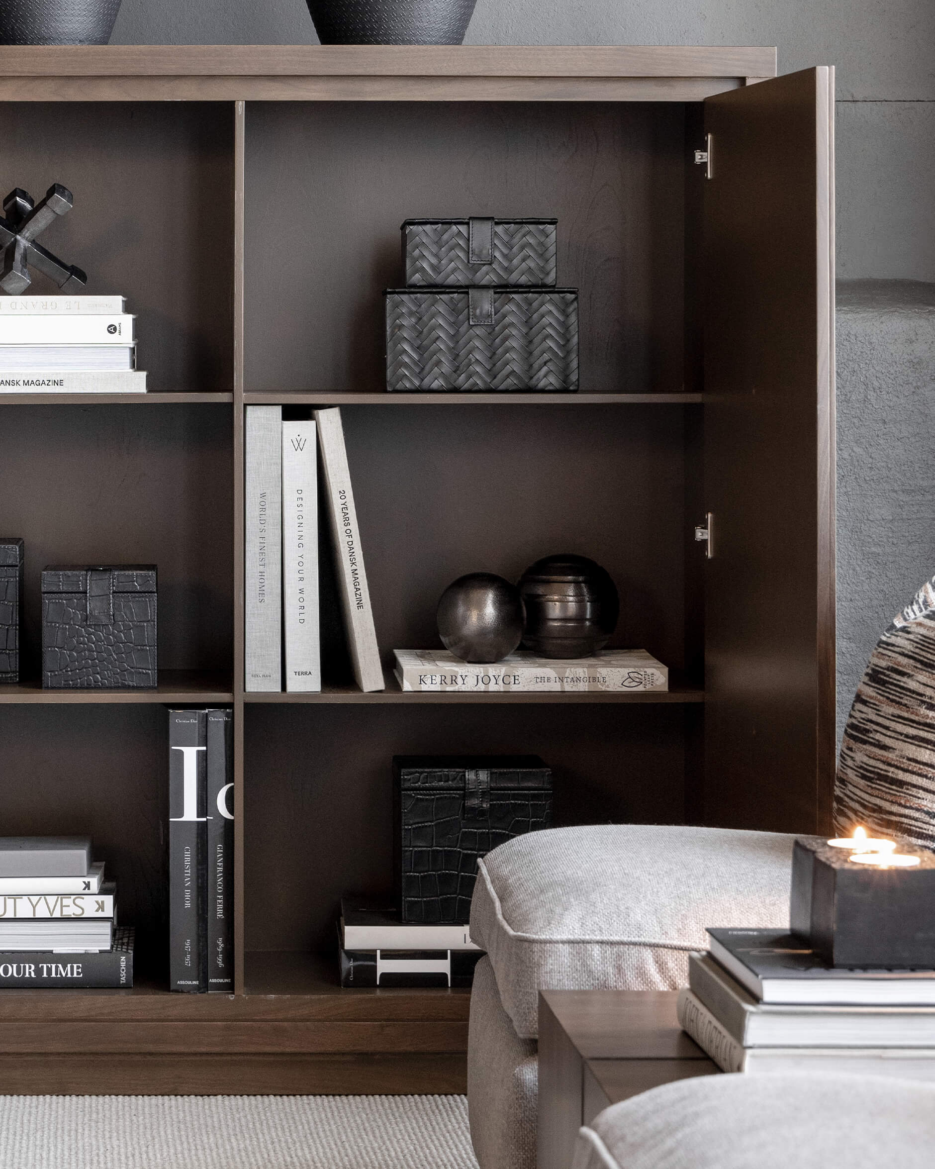 Benito globe dekoration grafit randig