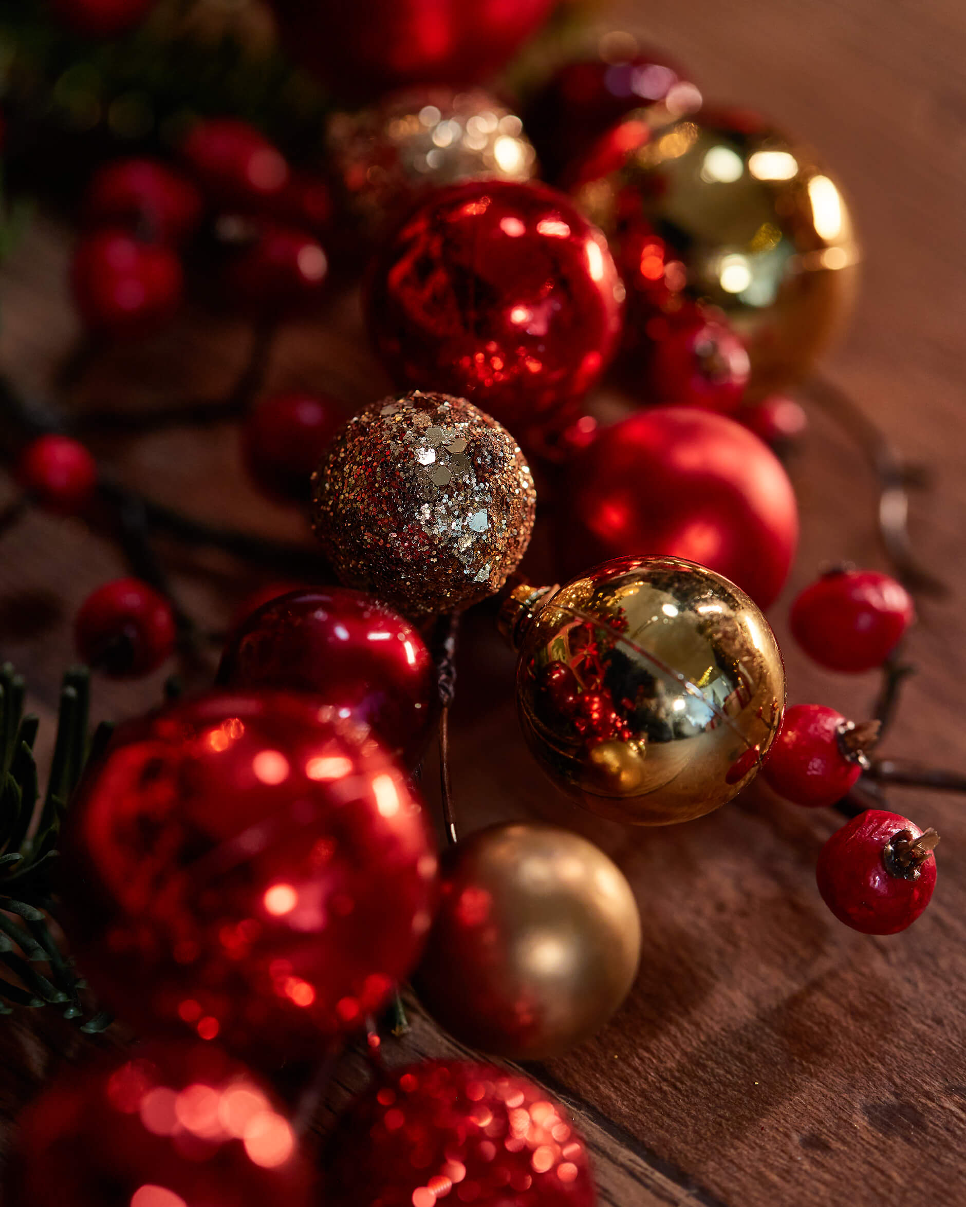 Dolly Garland Red/Gold 180cm