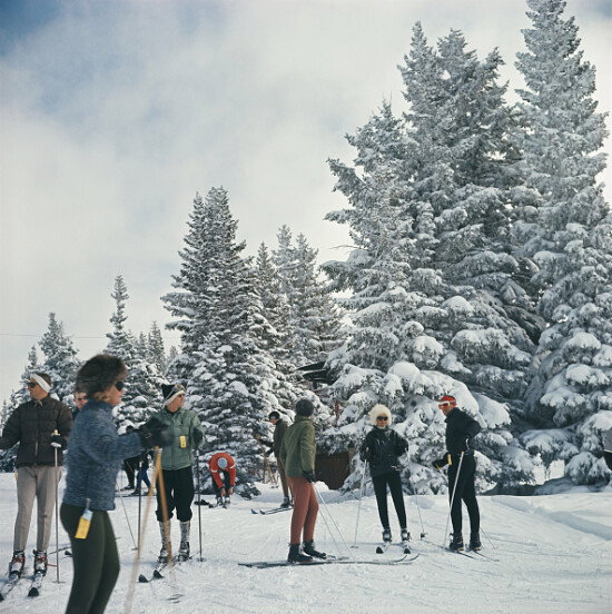 Skiing in Vail