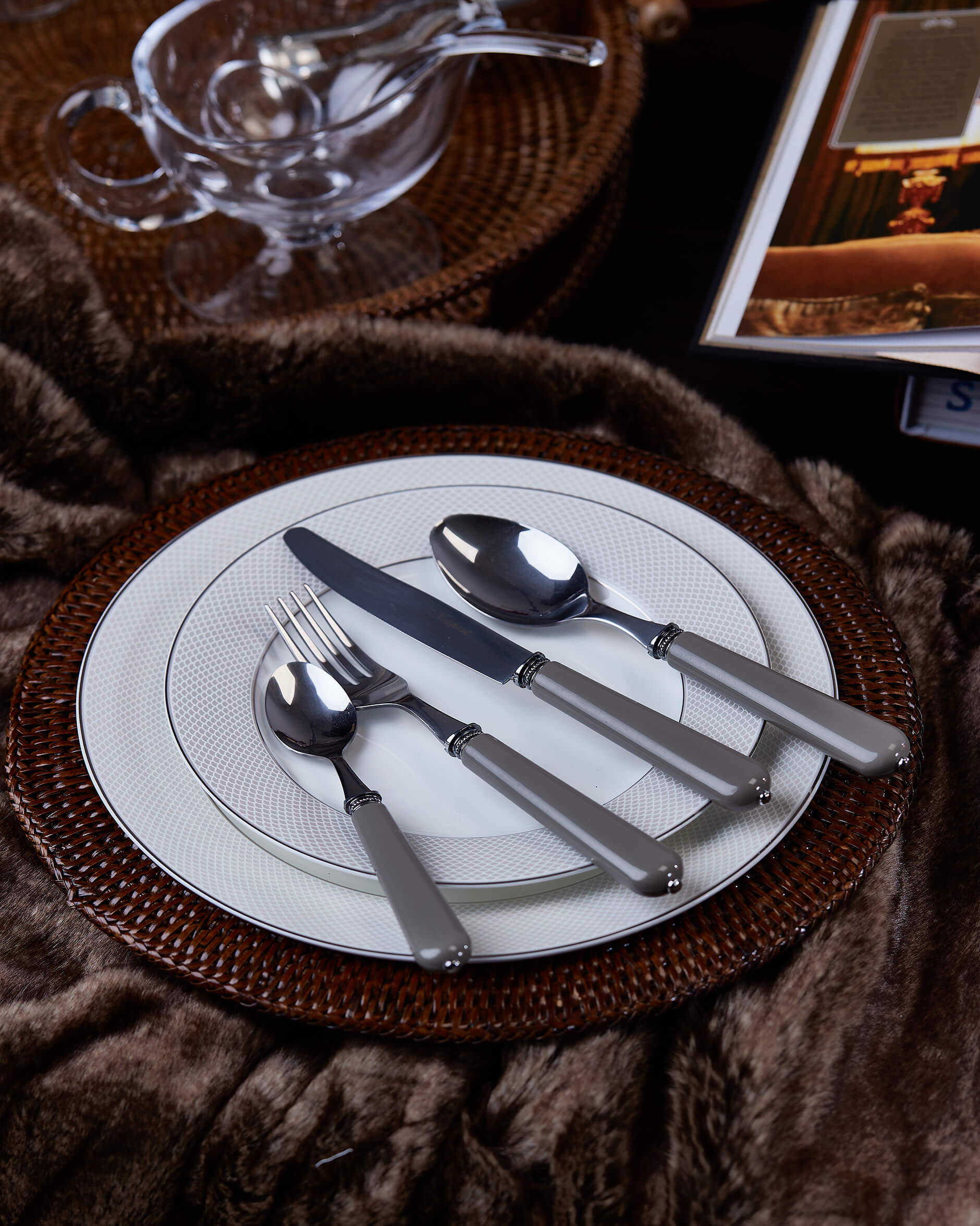 Cognac tallriksunderlägg rotting