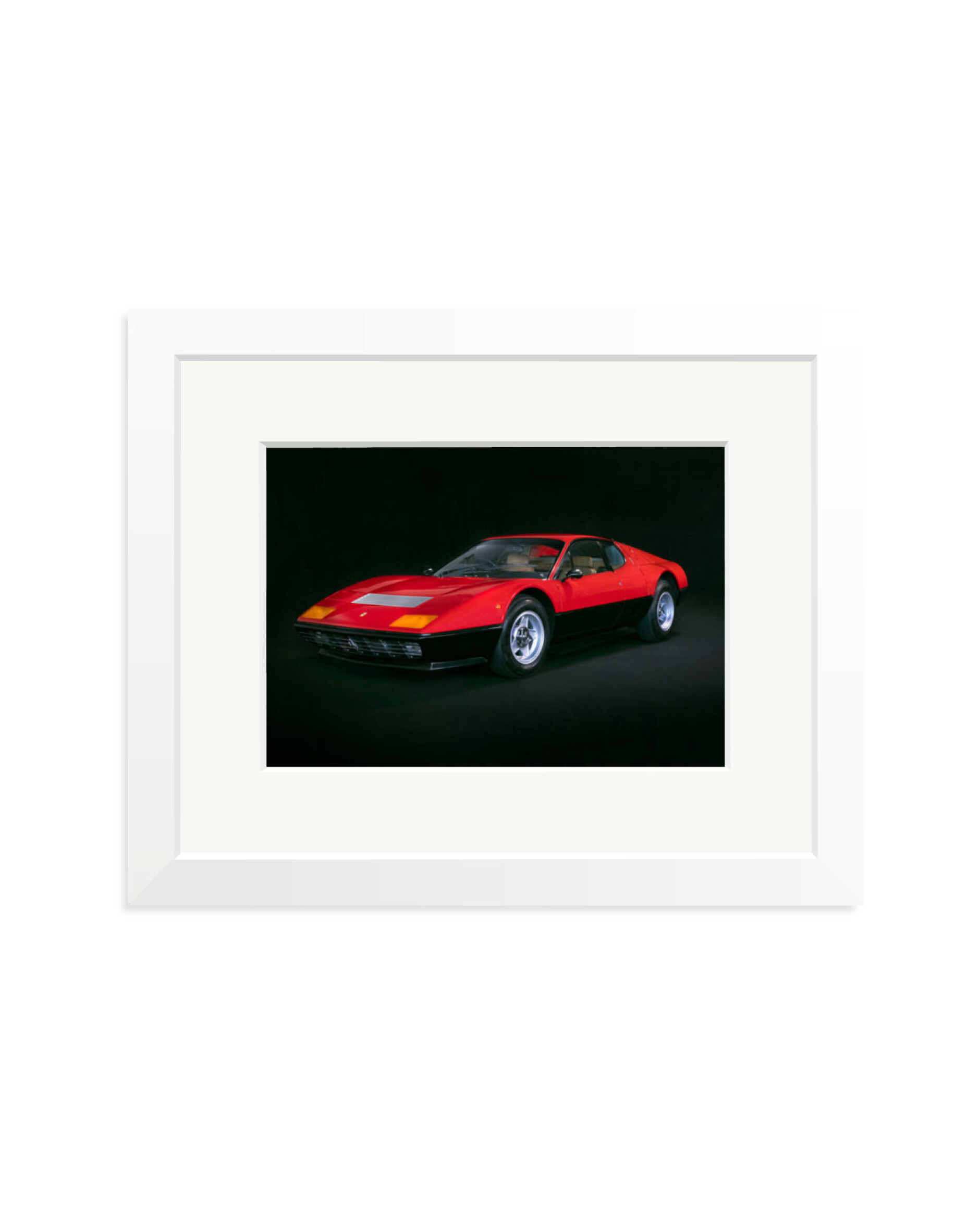 1977 Ferrari 365 White / Small