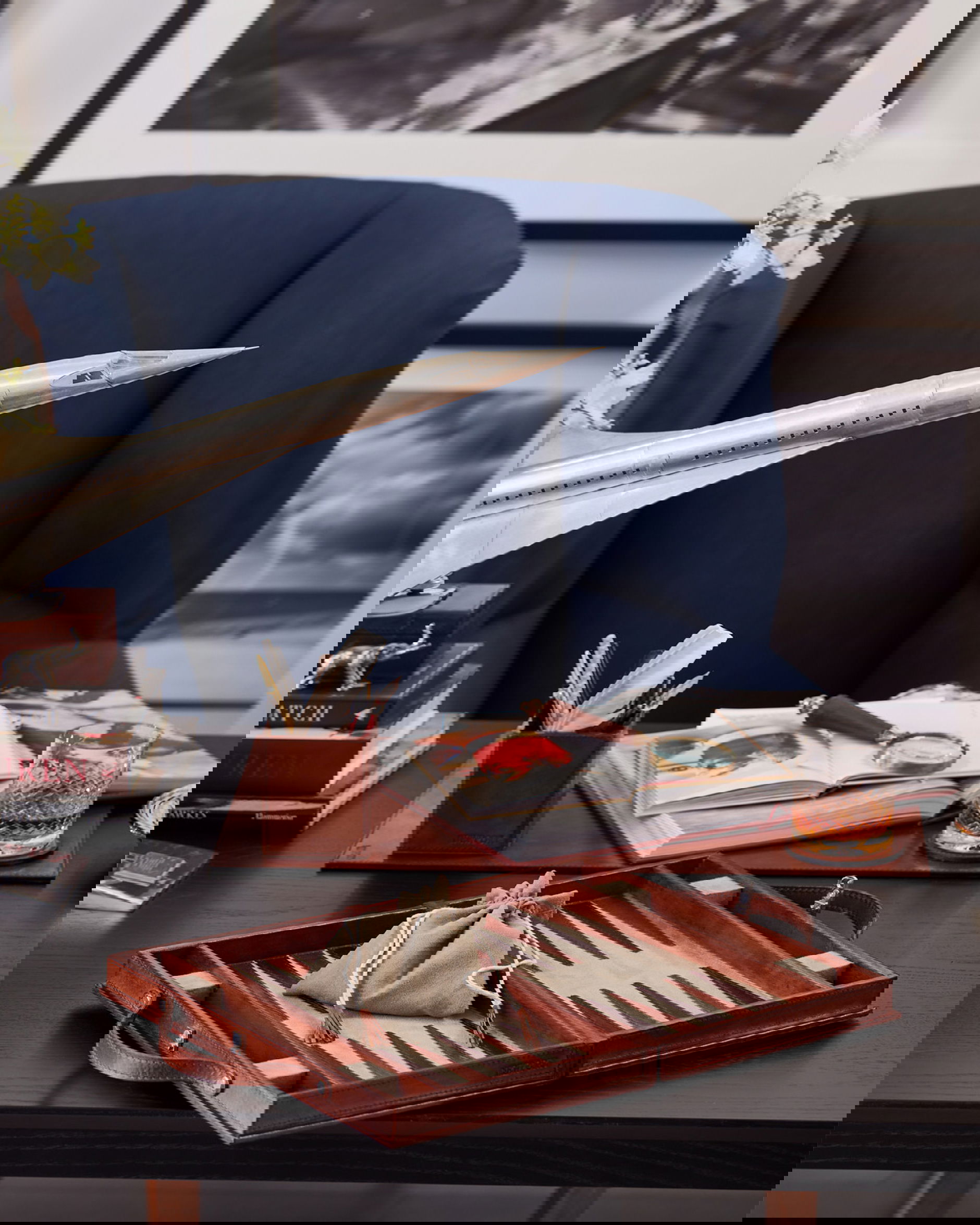 King's Desk dining table, black