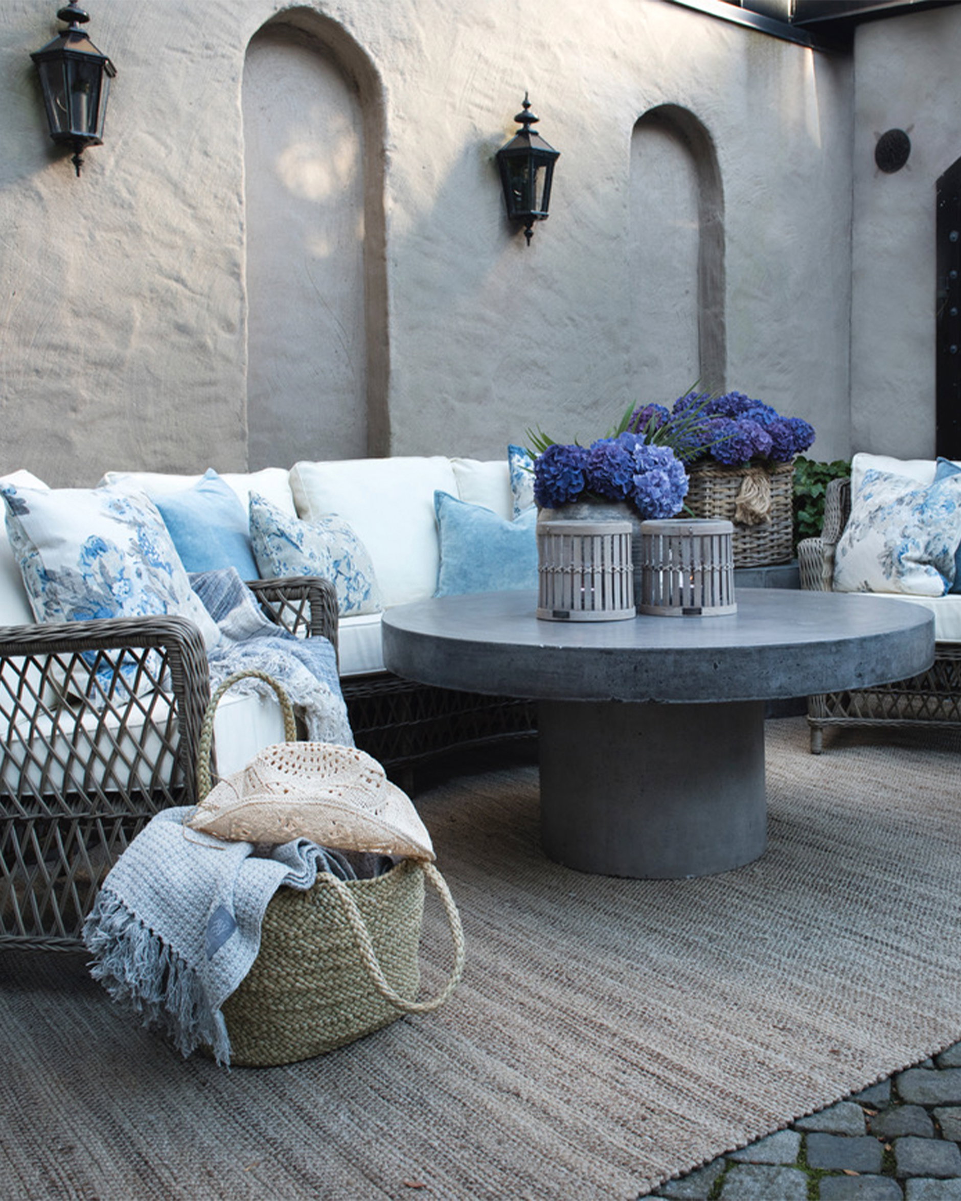 Regent Couchtisch grau