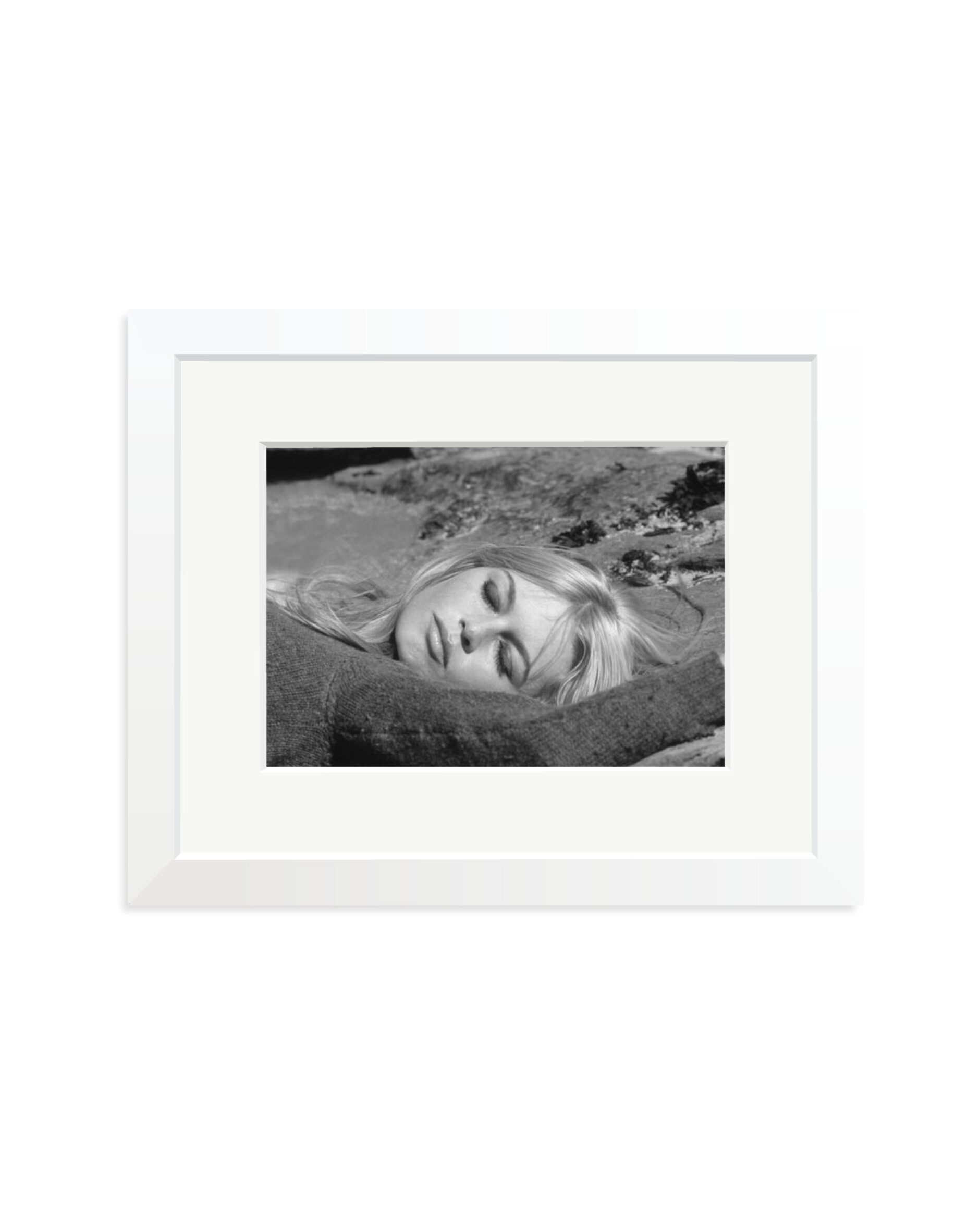 Sleeping Bardot White / Small
