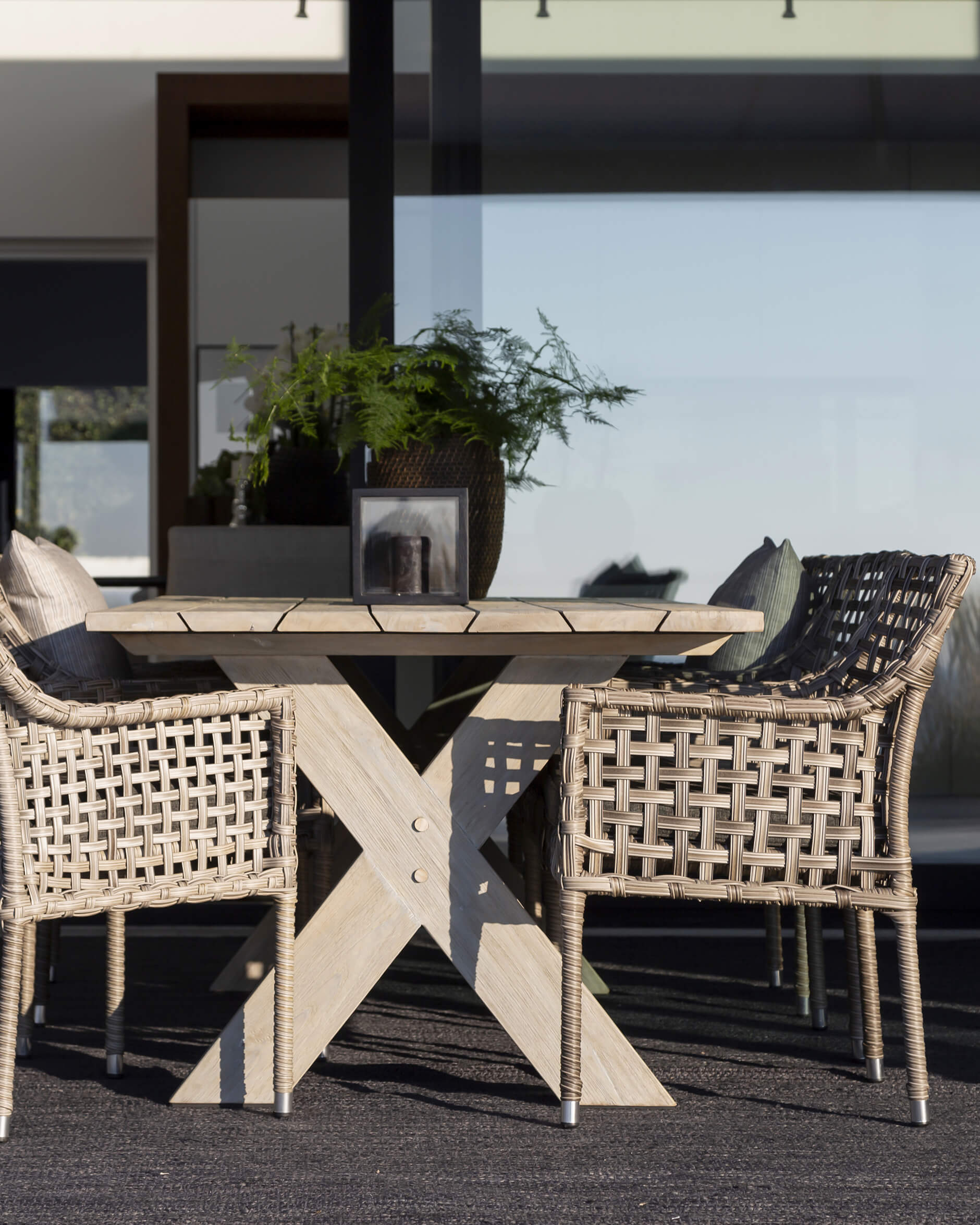 Cross Esstisch charcoal 160cm