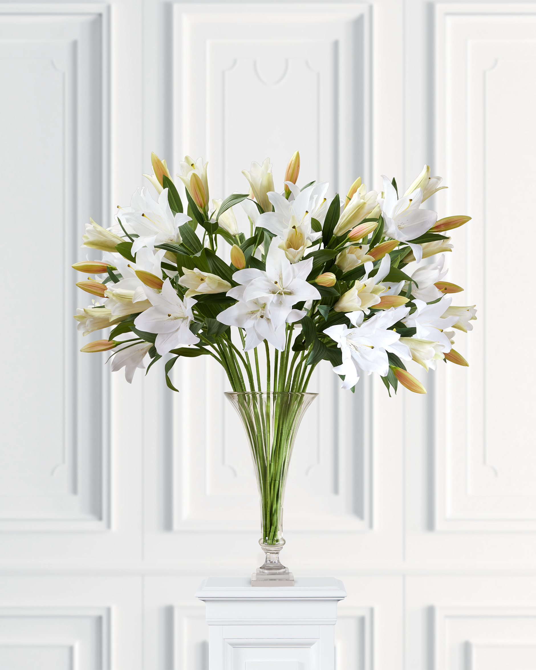 Lilja snittblomma vit