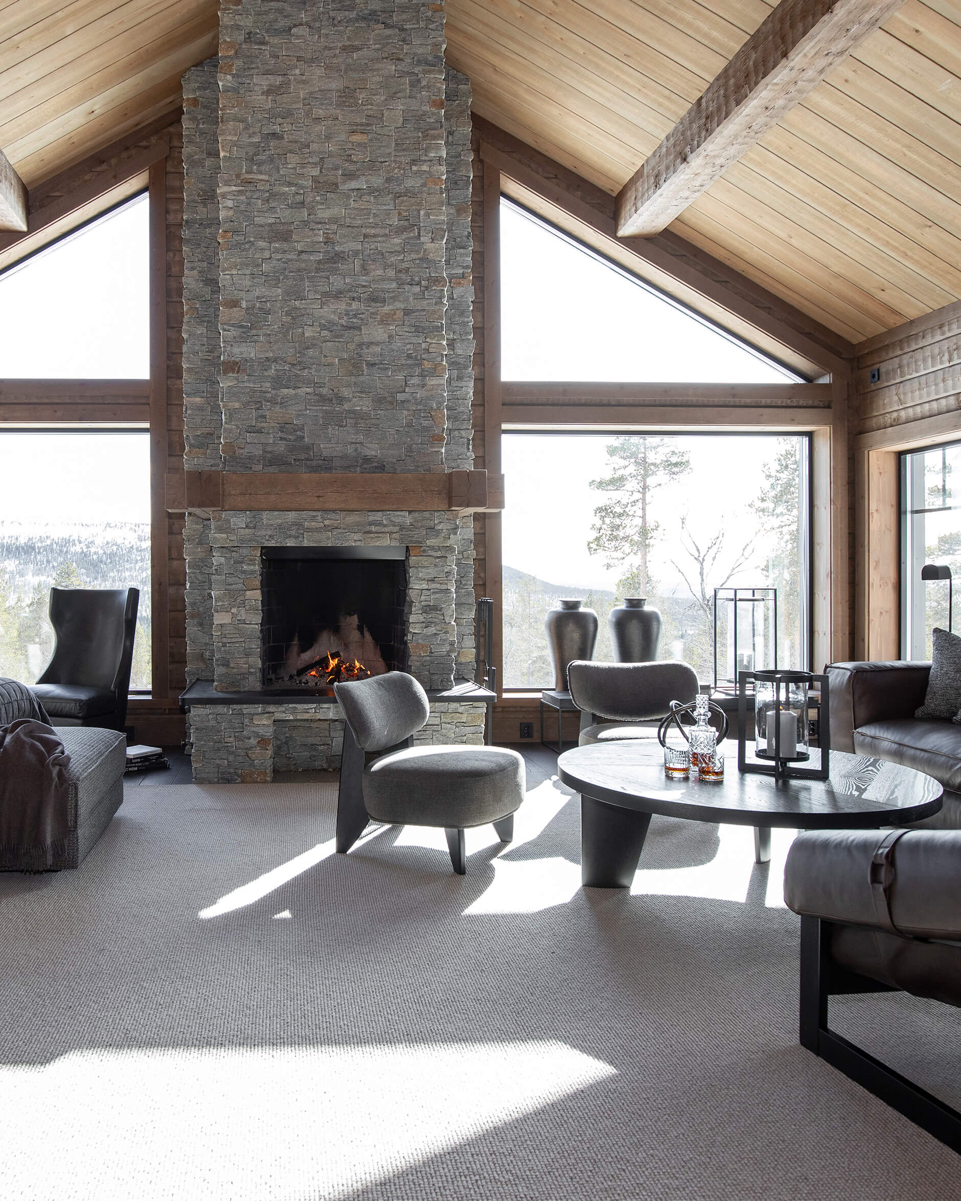 Cadiz Armchair Quiet Wood