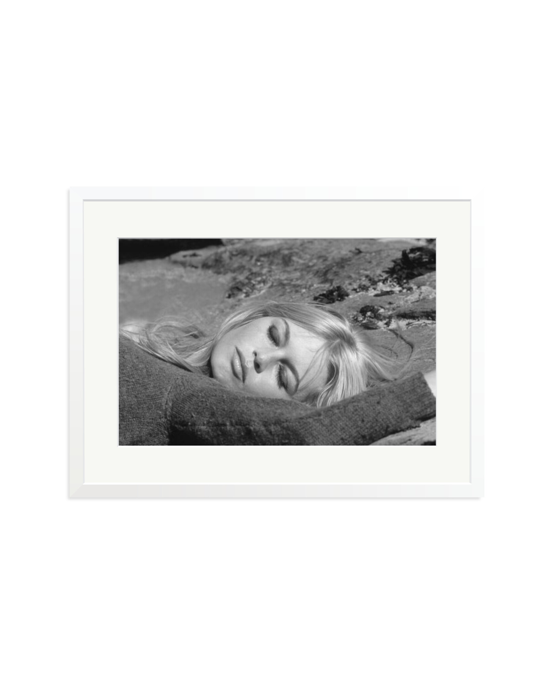 Sleeping Bardot White / XL