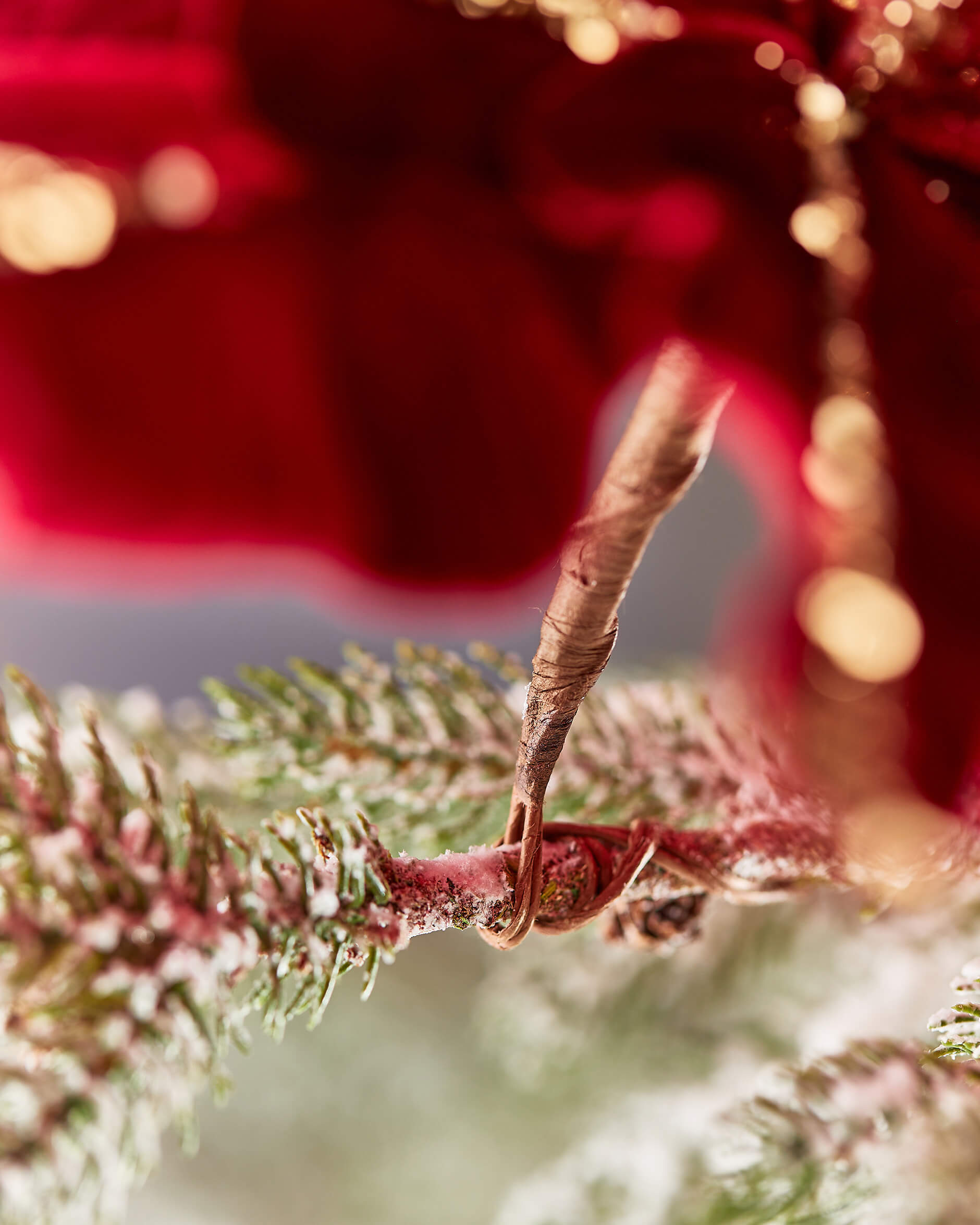 Mabel poinsettia clip (burgundy)