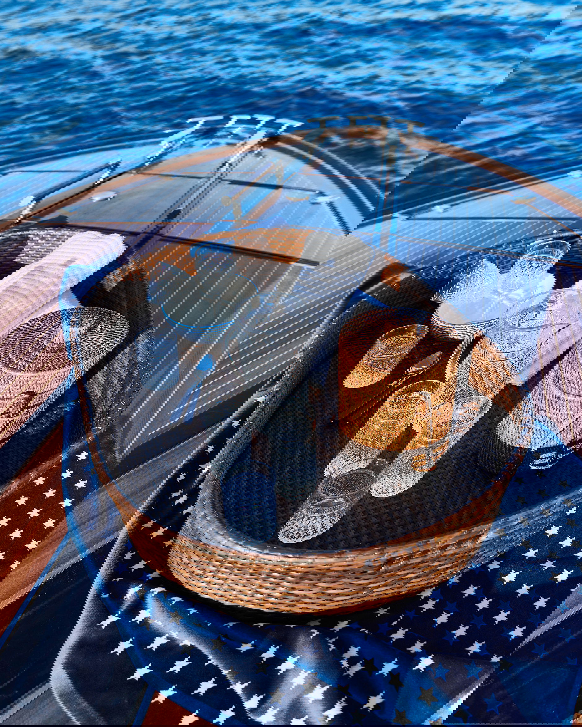 Flytande poolbricka oval brun