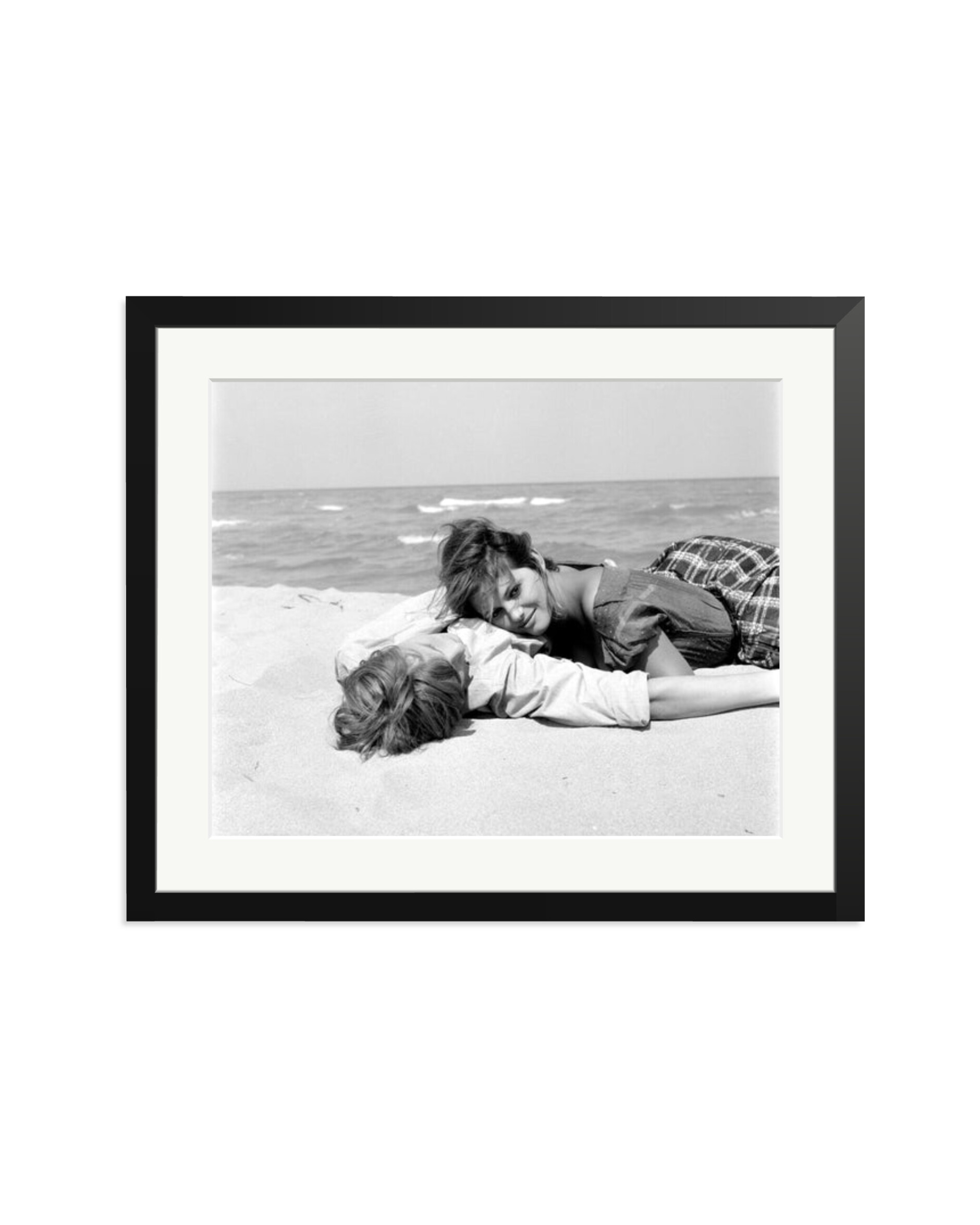 Jacques Perrin and Claudia Cardinale Black / Large