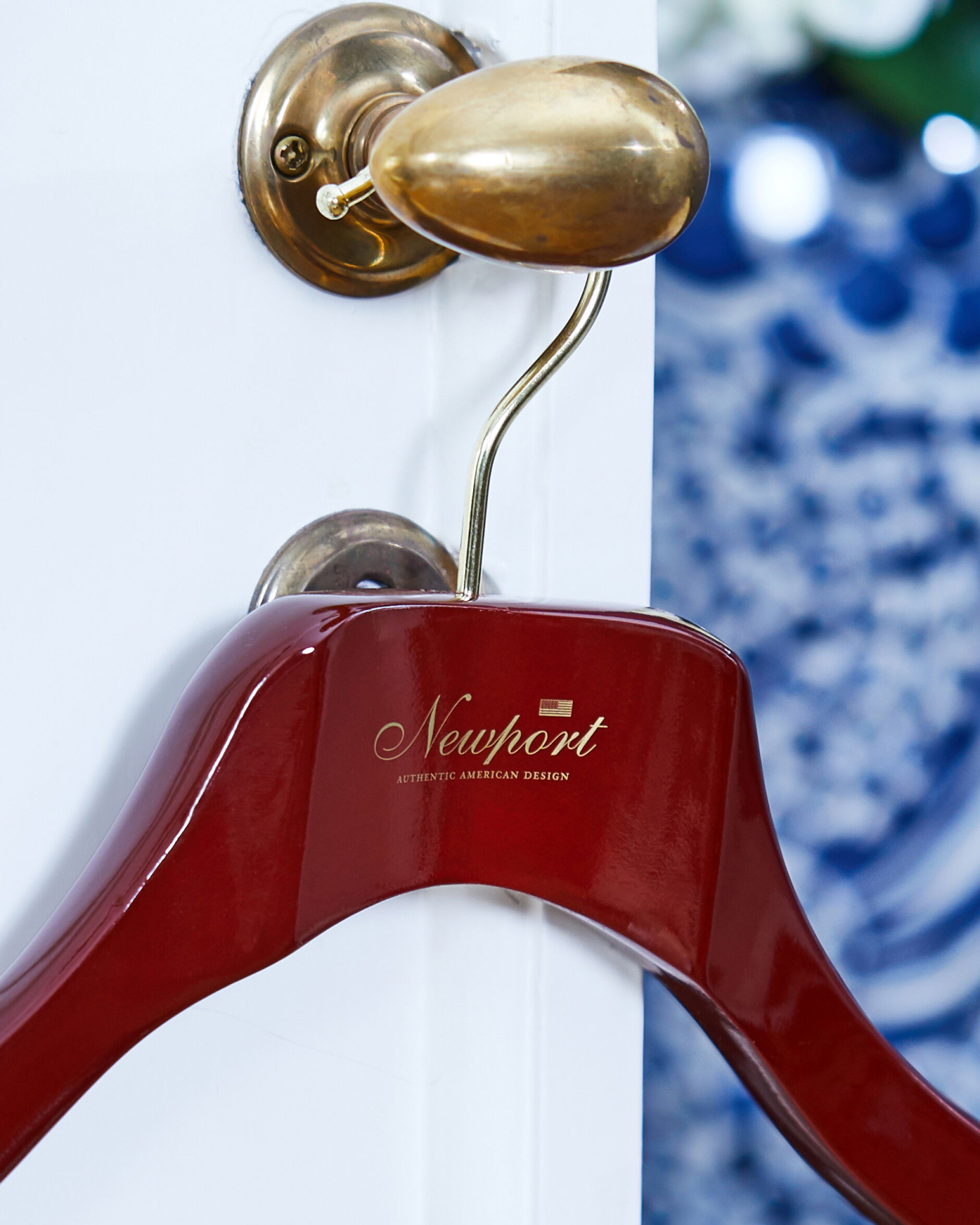 Newport Kleiderbügel braun breit