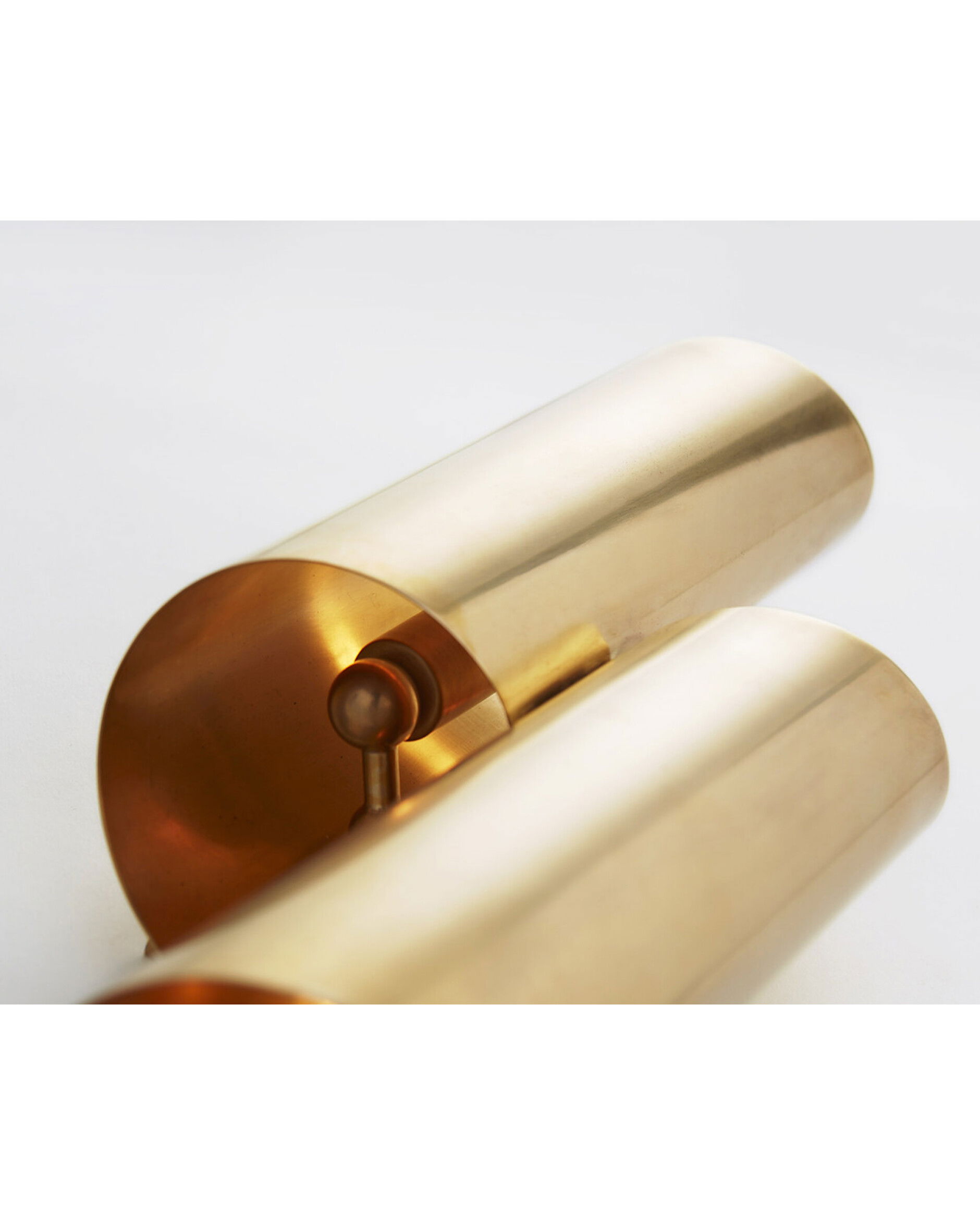 Iva Wrapped vägglampa antik mässing