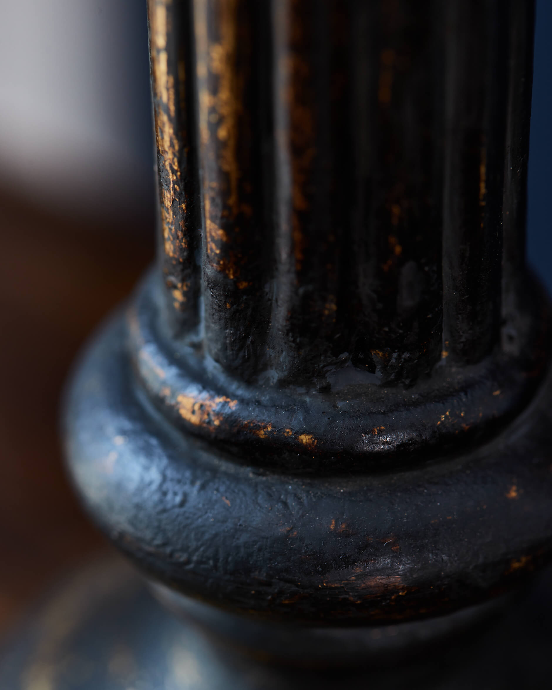 Lilith bordslampa brun