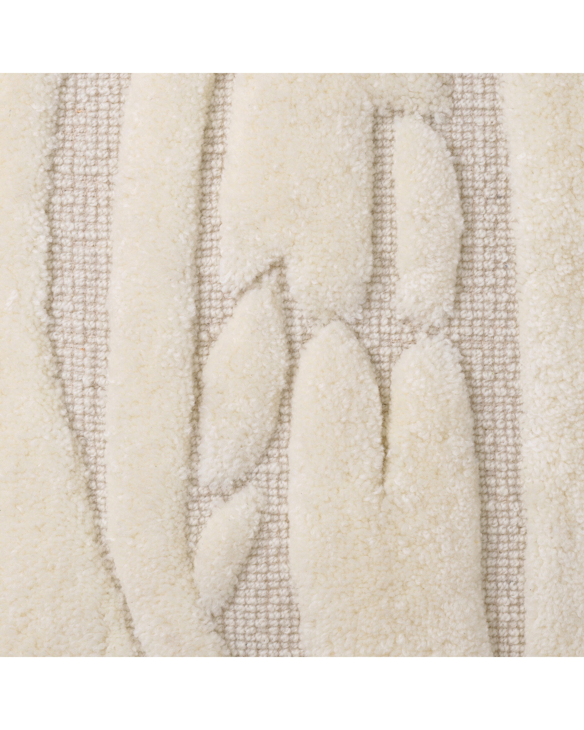 Zenon Cushion Ivory OUTLET