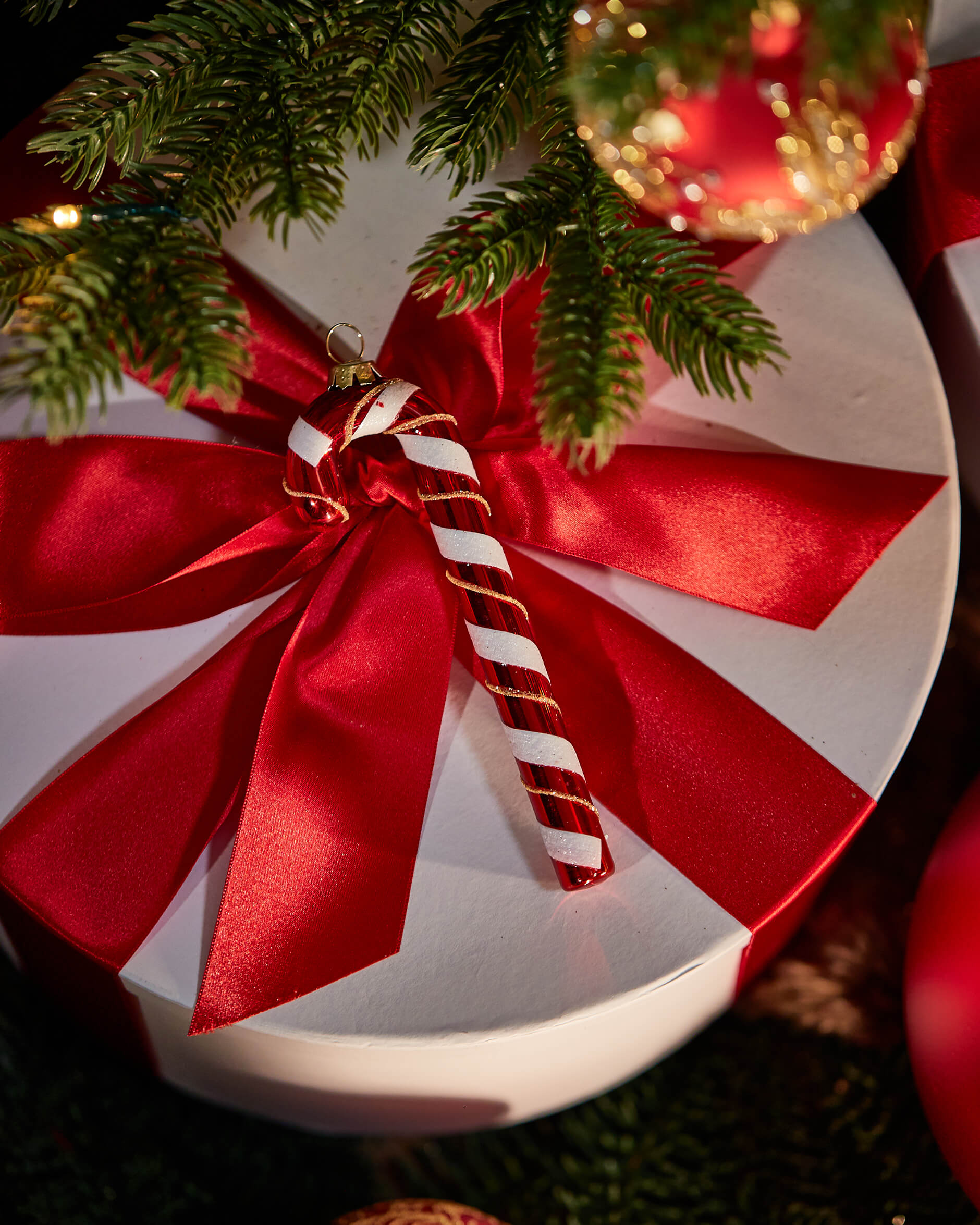 Poppy polkagriskäpp julgransdekoration