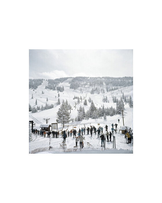Skiing in Vail