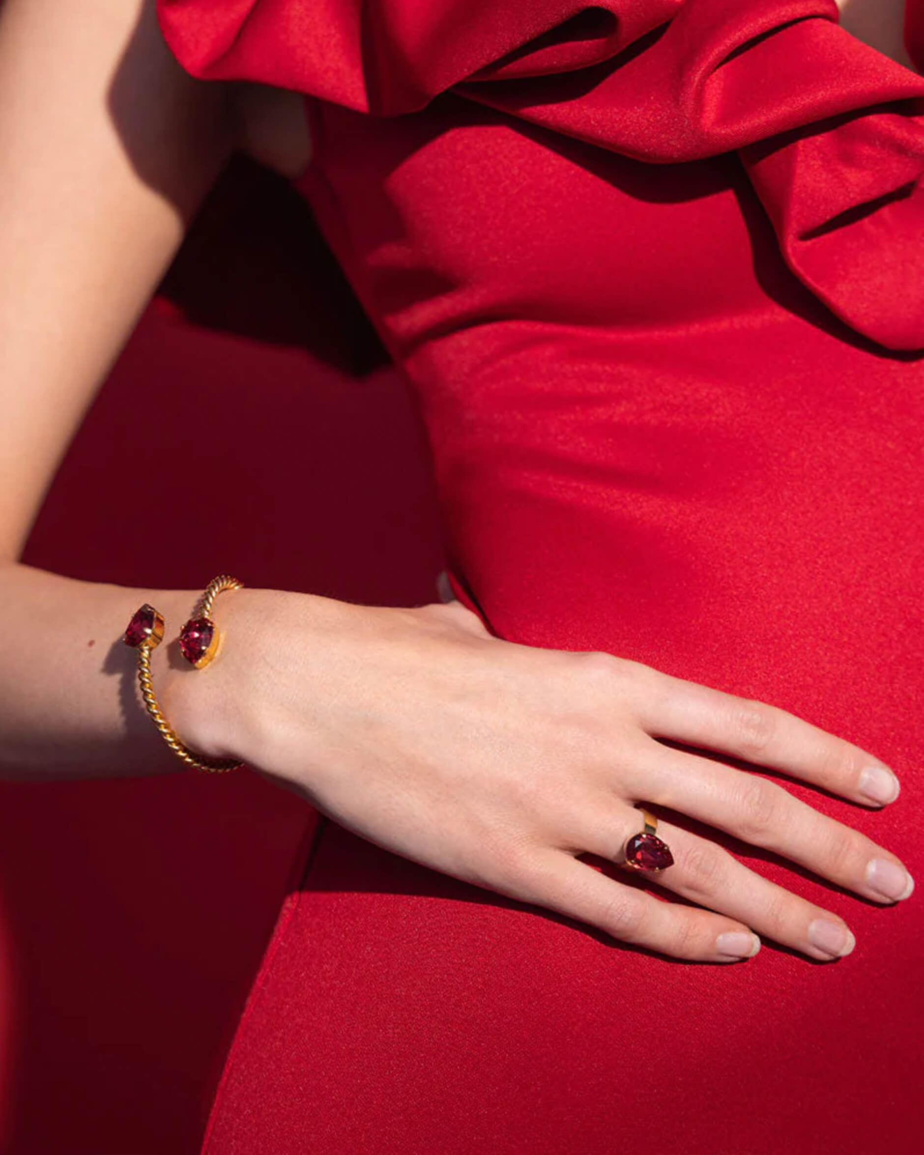 Mini Drop Ring Mulberry Red