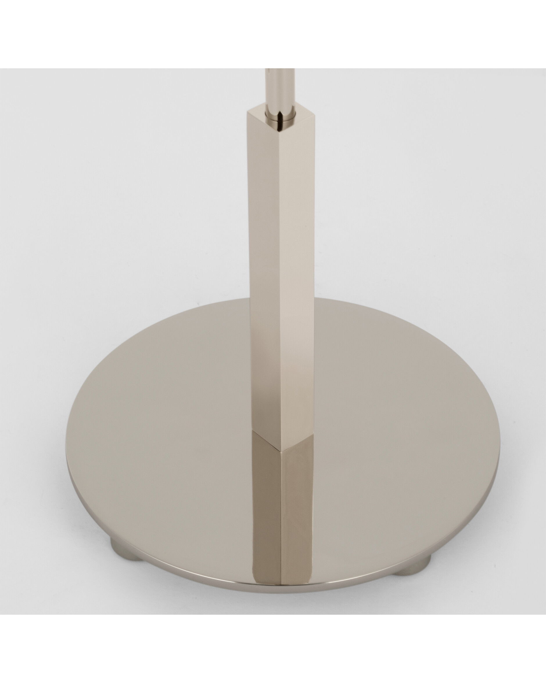 Hackney 24" bordslampa sladdlös nickel