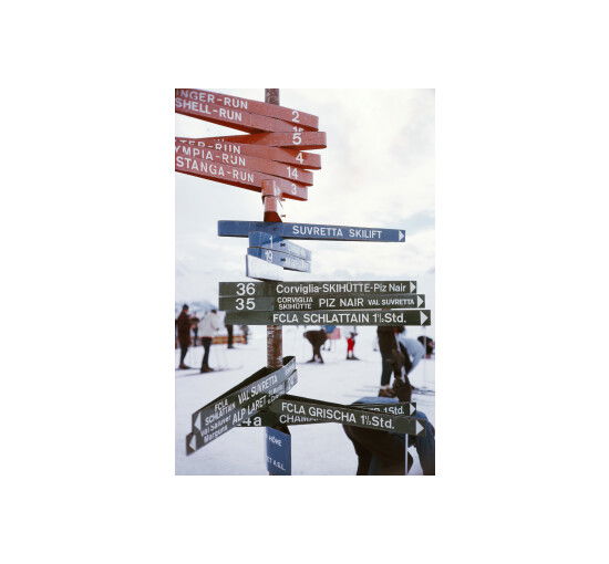 Läs mer om Signpost In St. Moritz