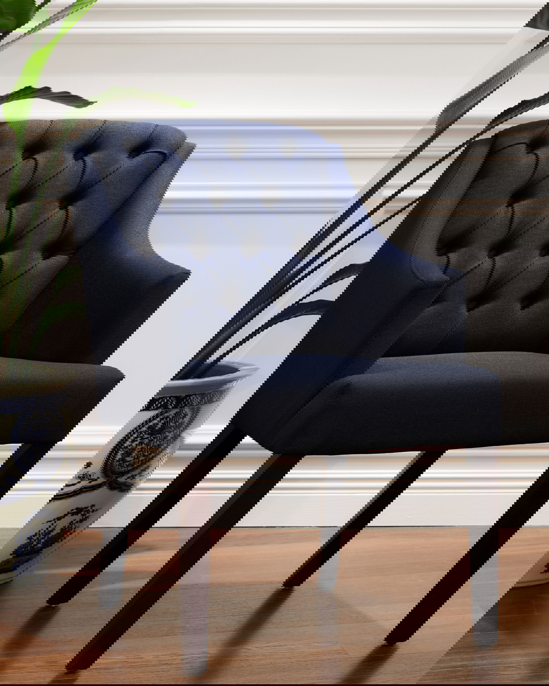 Newportin käsinojallinen Delano tuoli indigo