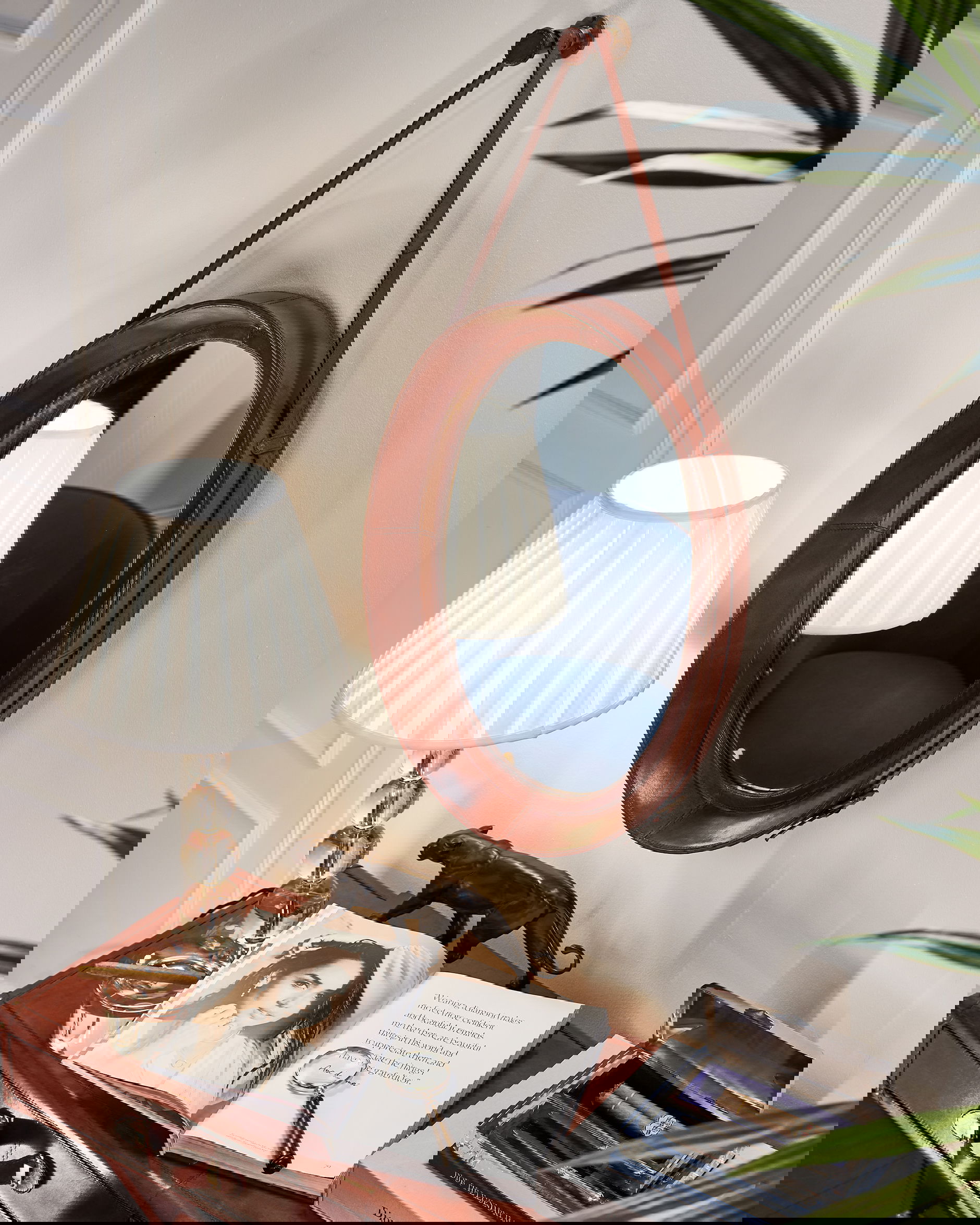 Kensington spegel läder oval