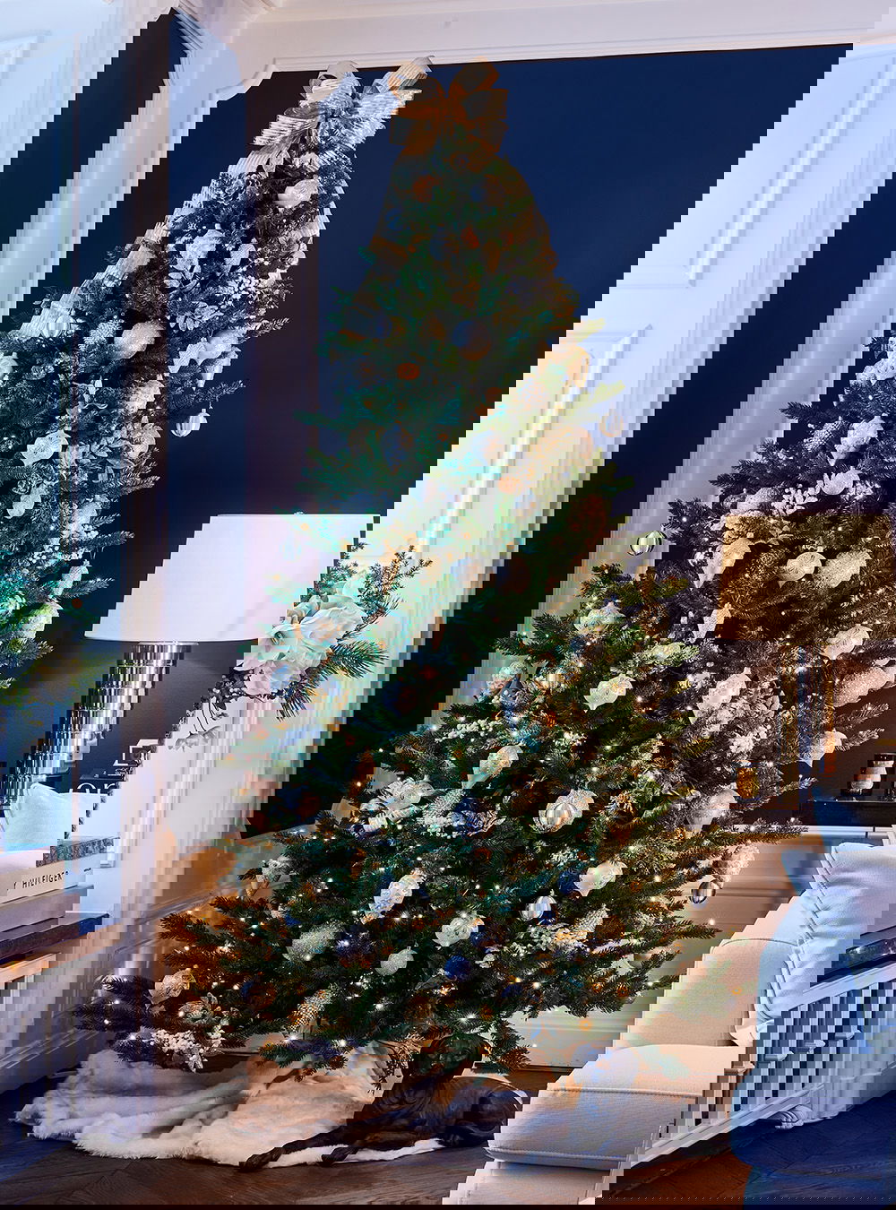 Newport Christmas Shop