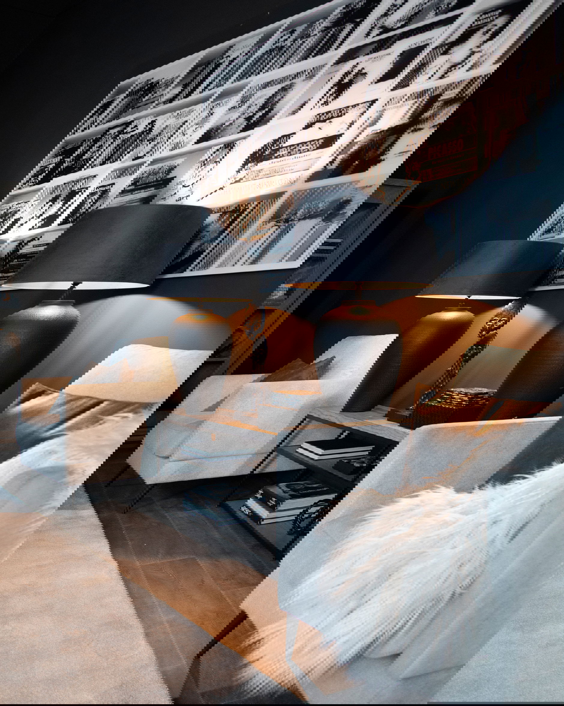 Tandu Sculpture Black