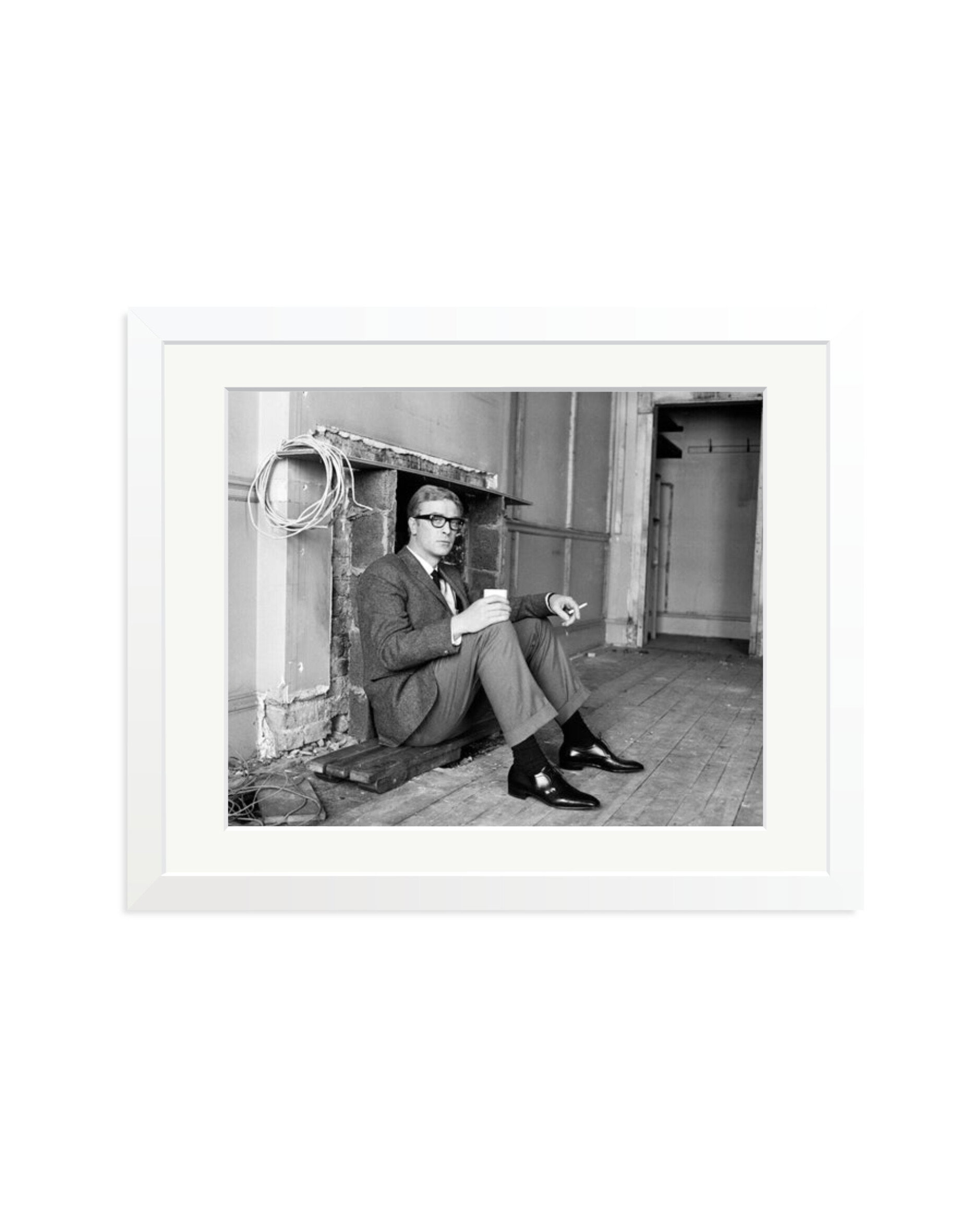 Michael Caine - The Ipcress File White / Medium