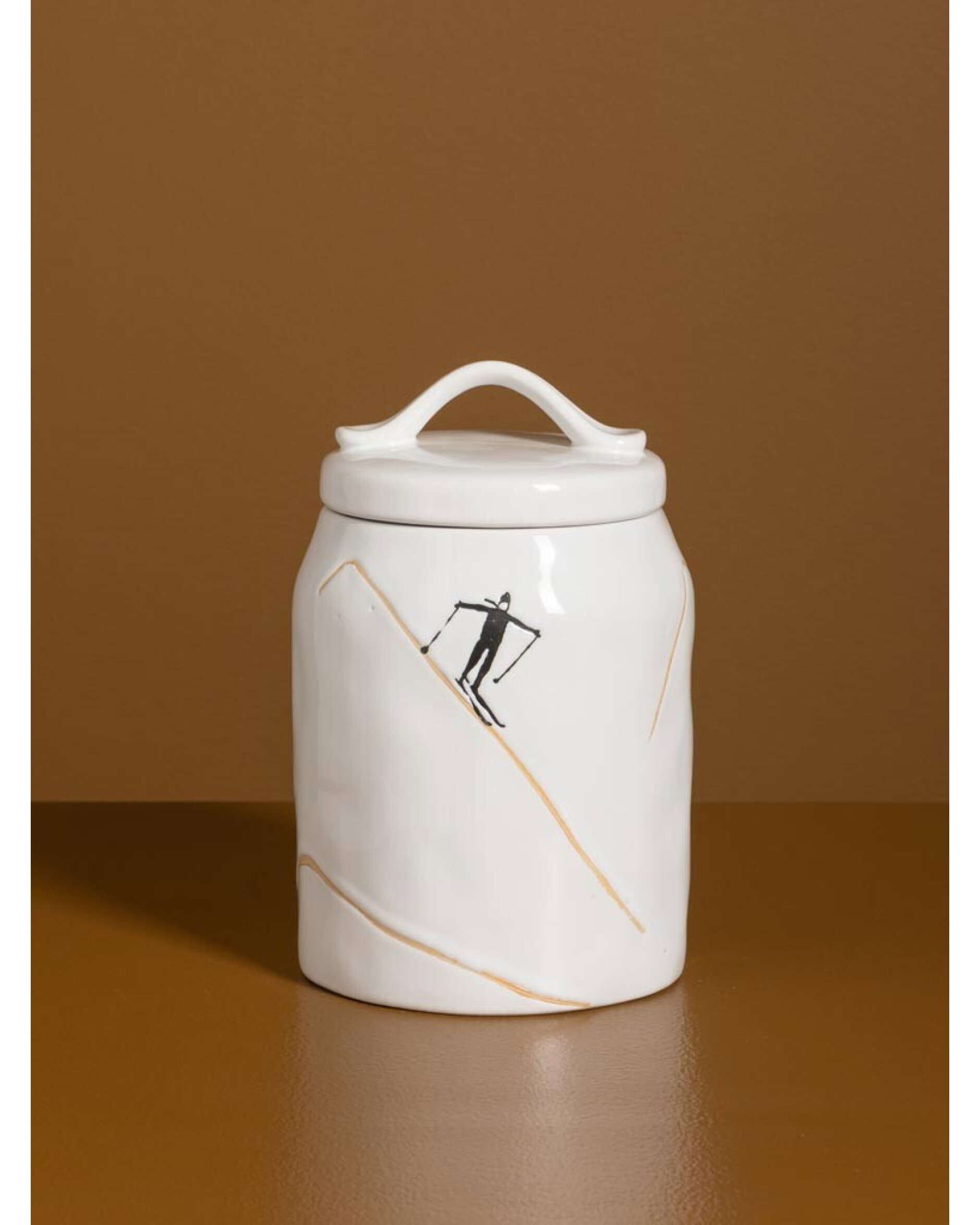 Slalom storage jar