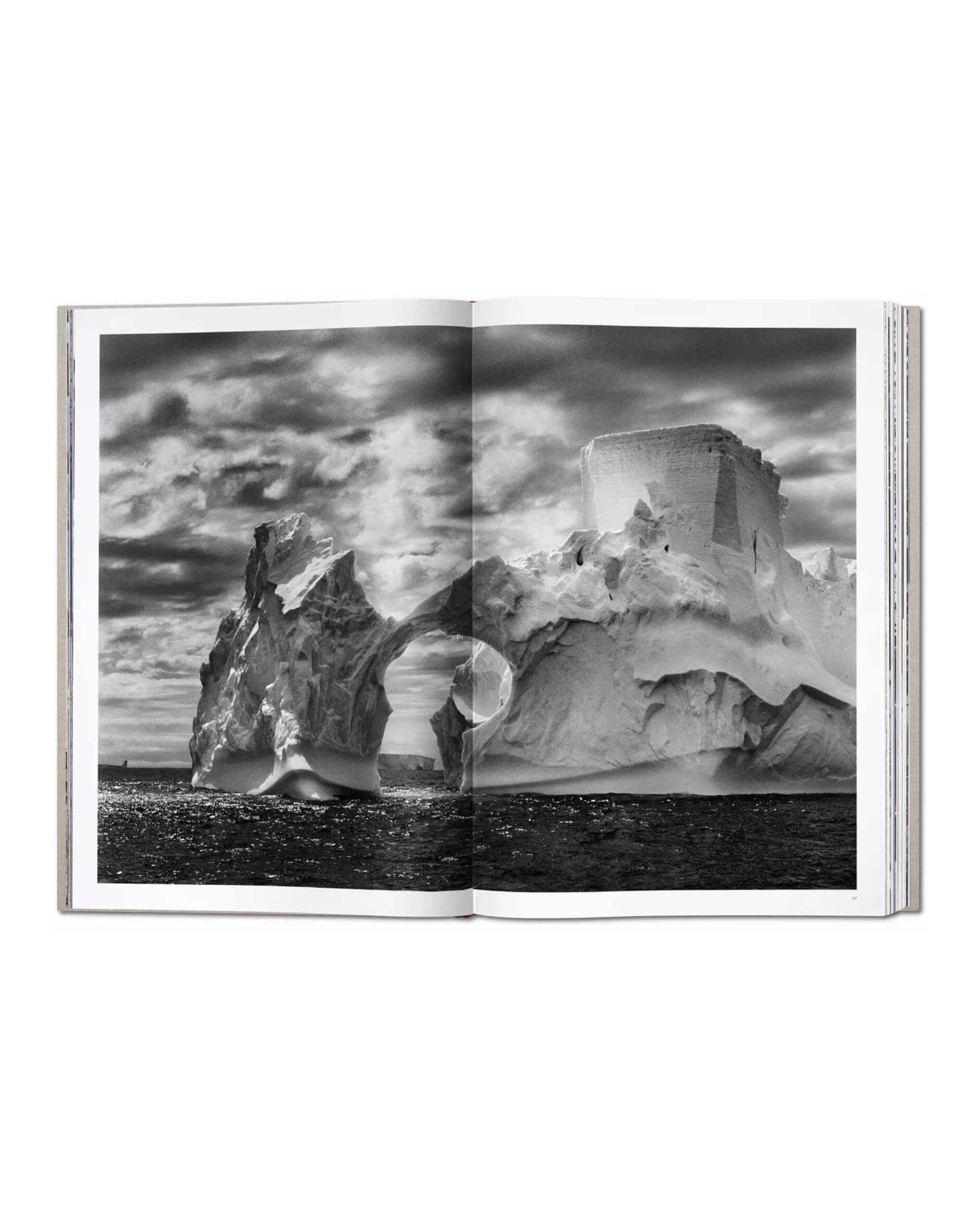 Sebastião Salgado Genesis SUMO