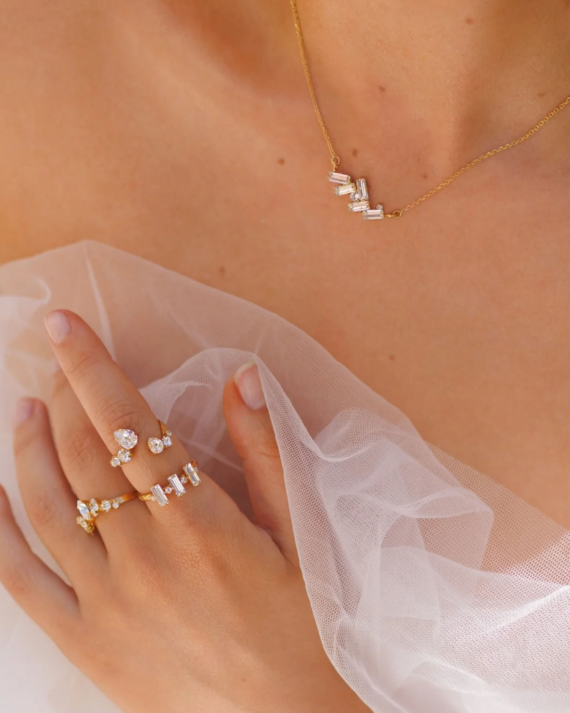 Nina halsband crystal