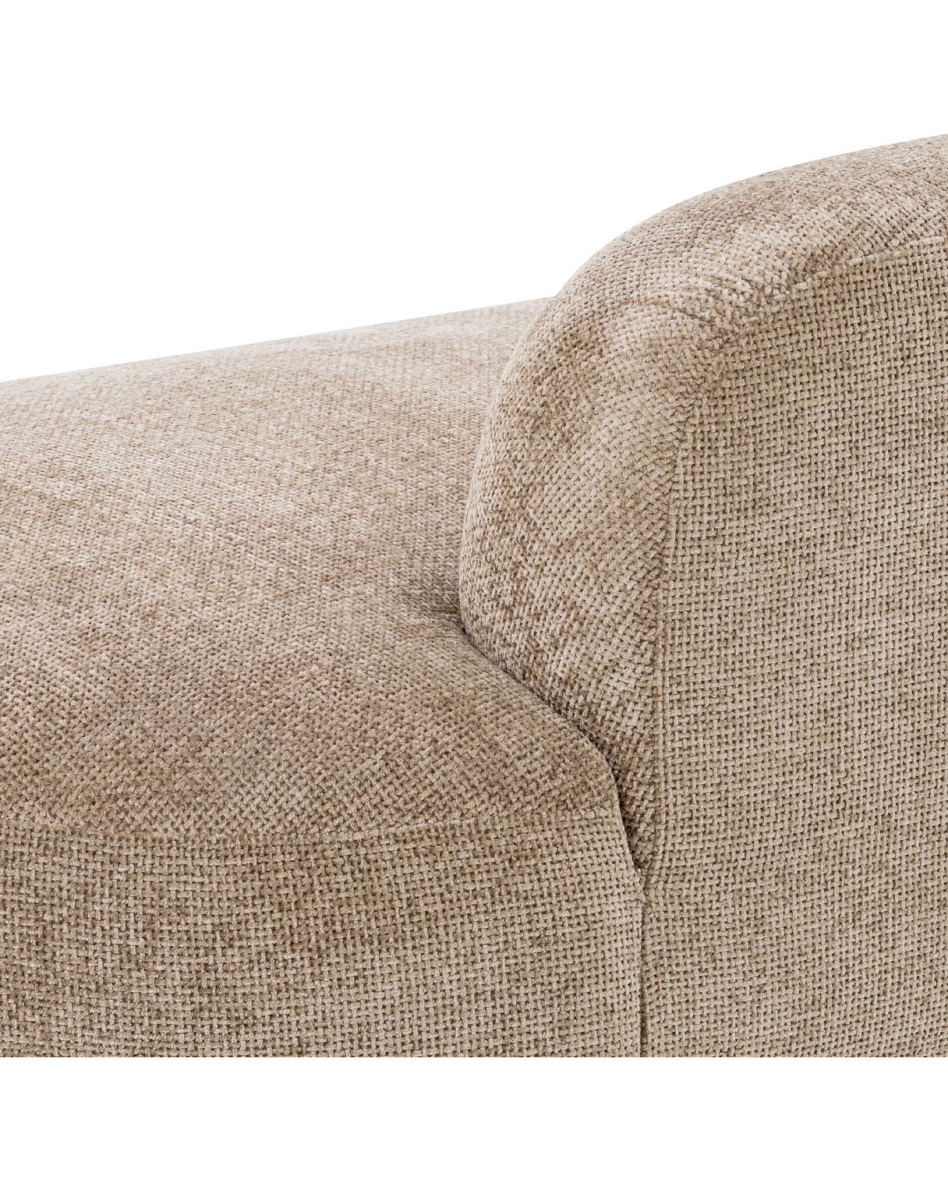 Björn soffa lyssa sand