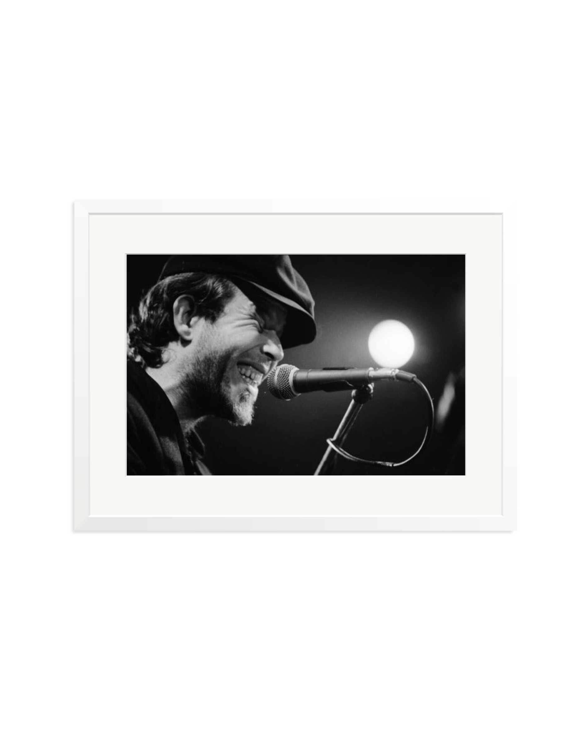 Tom Waits at the Cleveland Agora Club White / XL