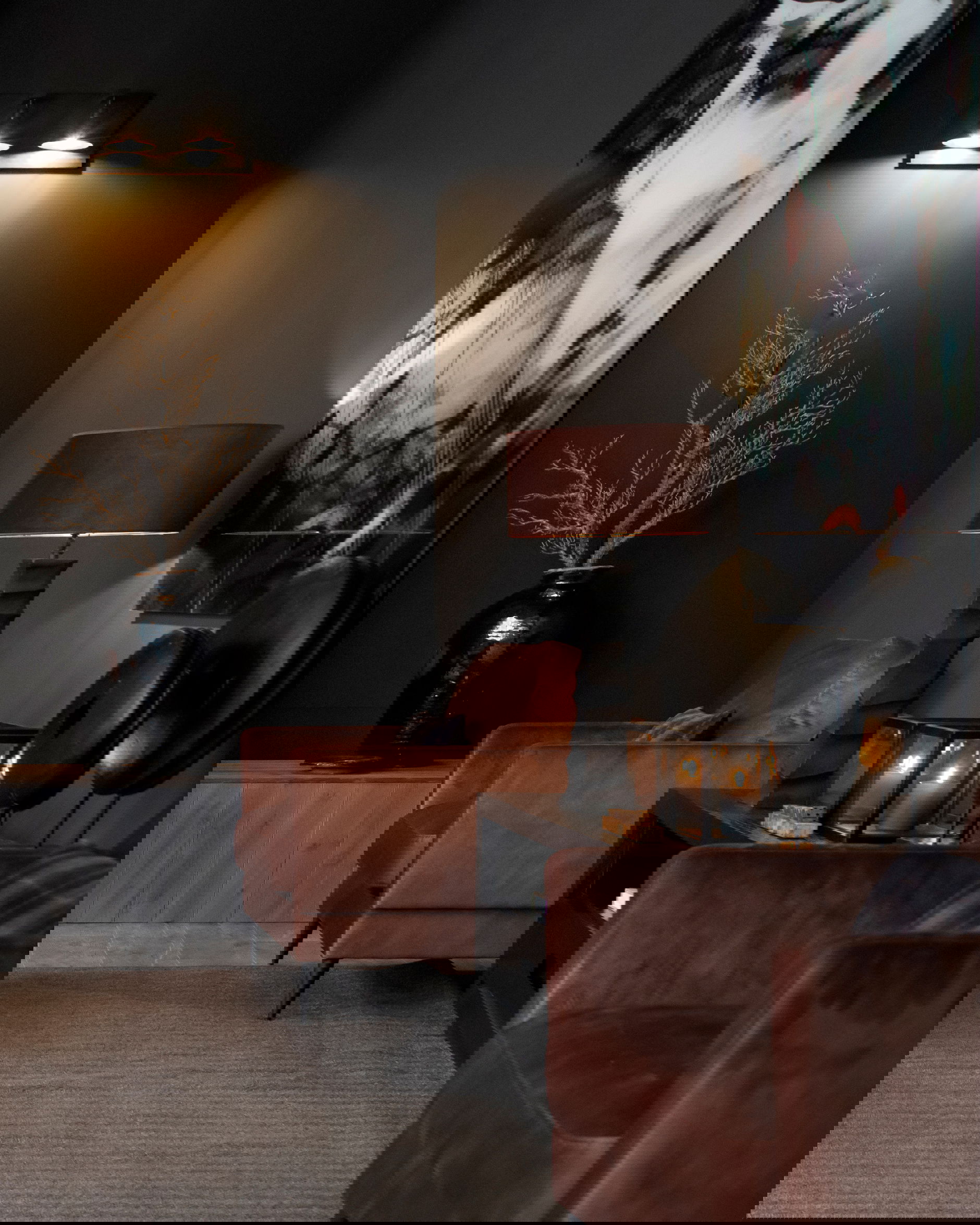 Pisa bordslampa svart