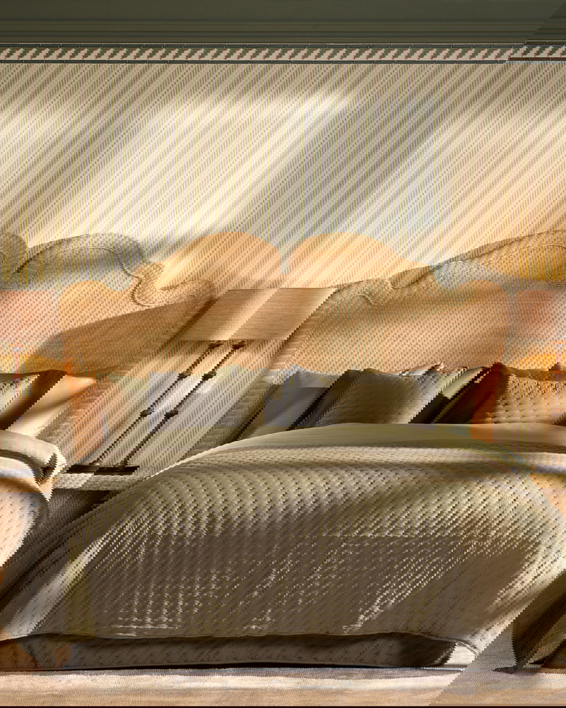 Boudoir hoofdbord van rotan