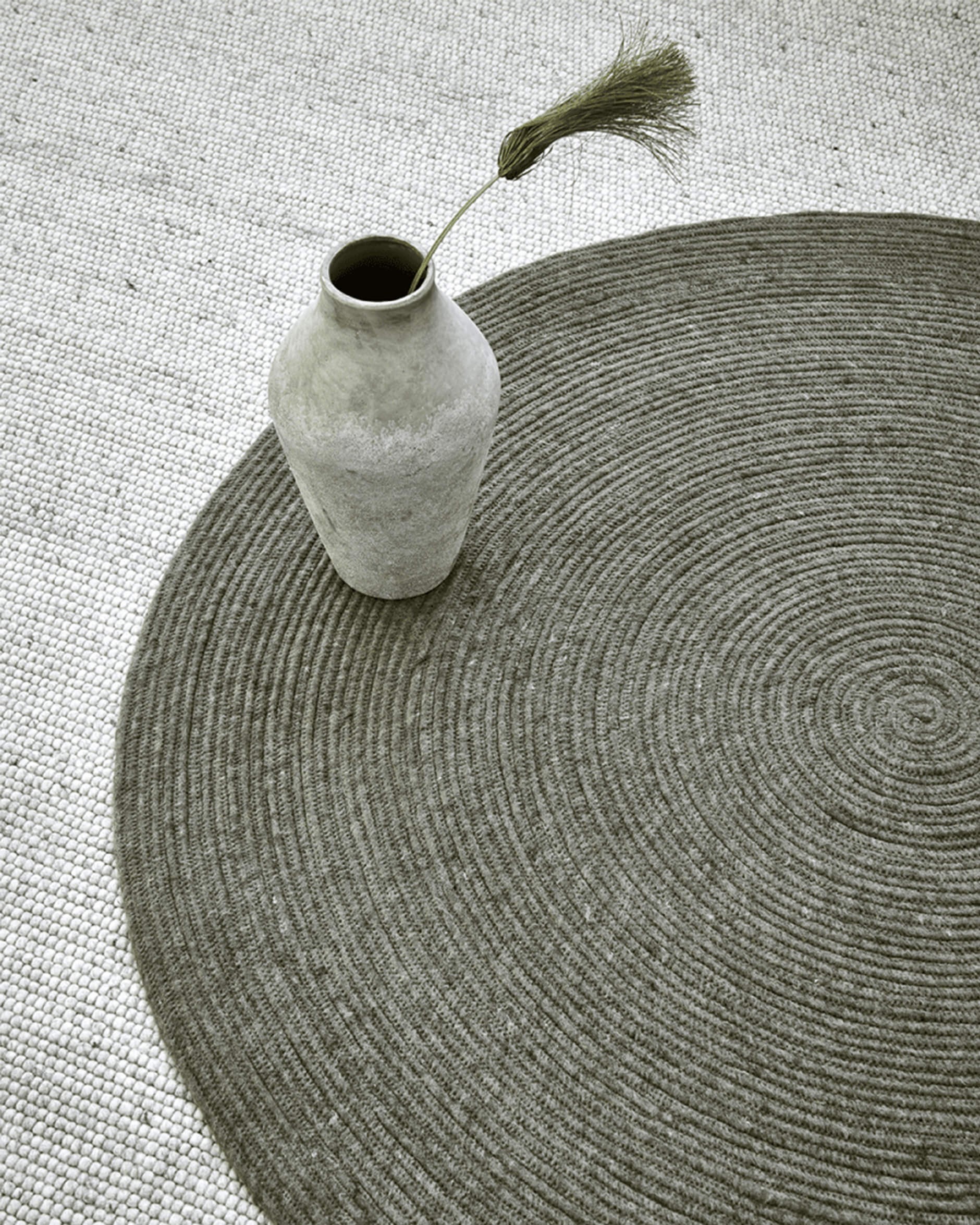 Merino matta rund mörkgrön