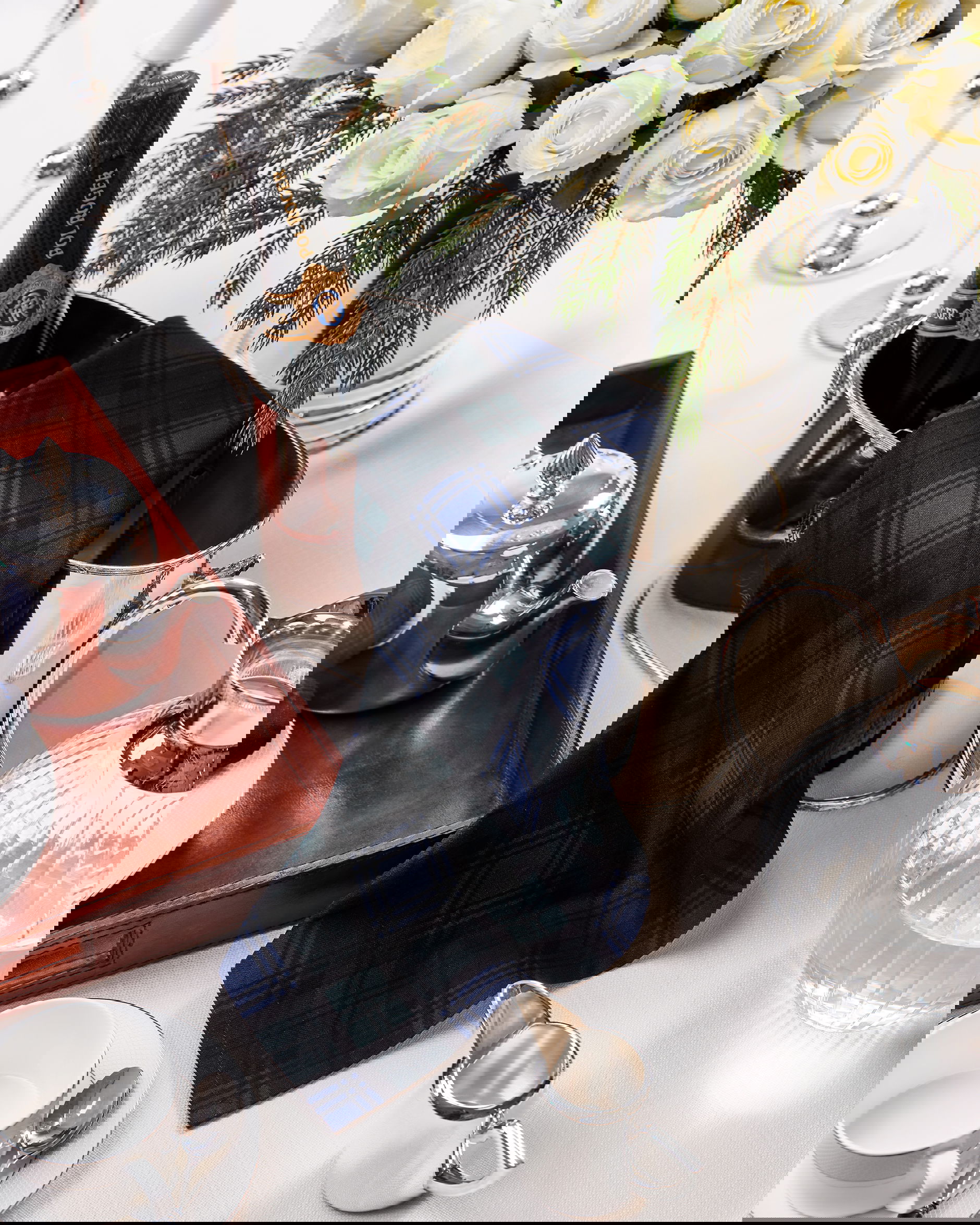 Gstaad kökshanddukar rutig