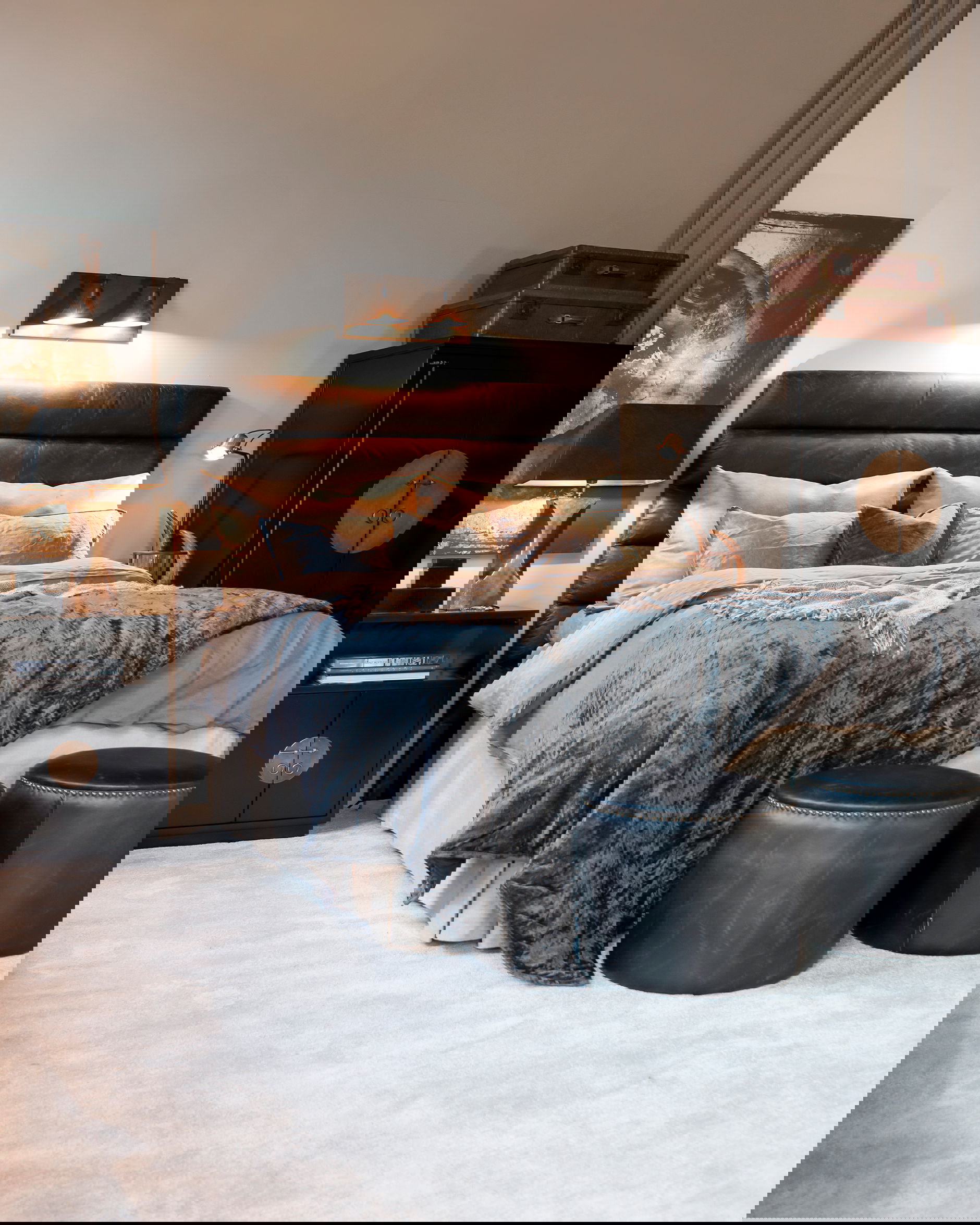 Macao sängbord svart