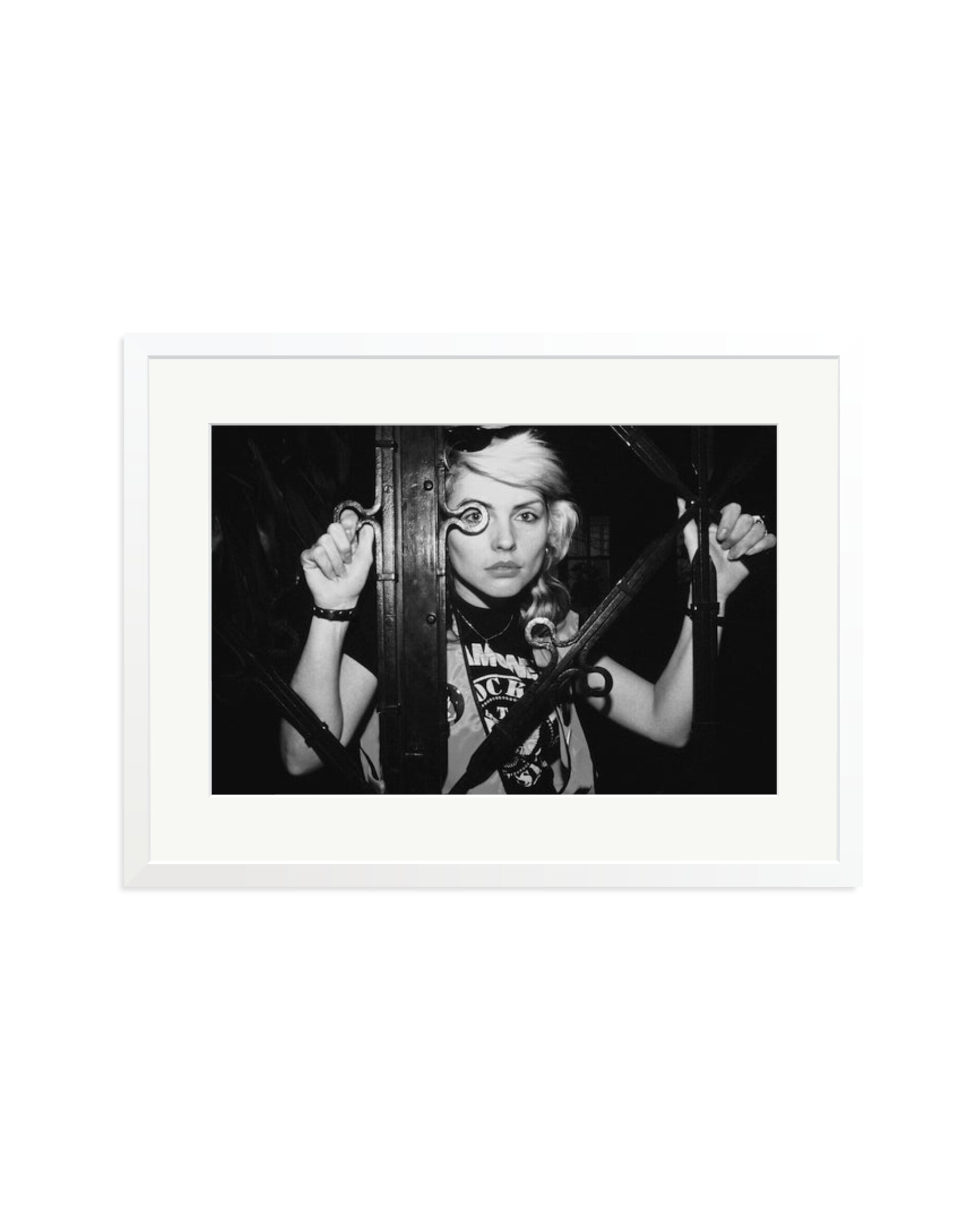 Debbie Harry of Blondie Black & White White / XL