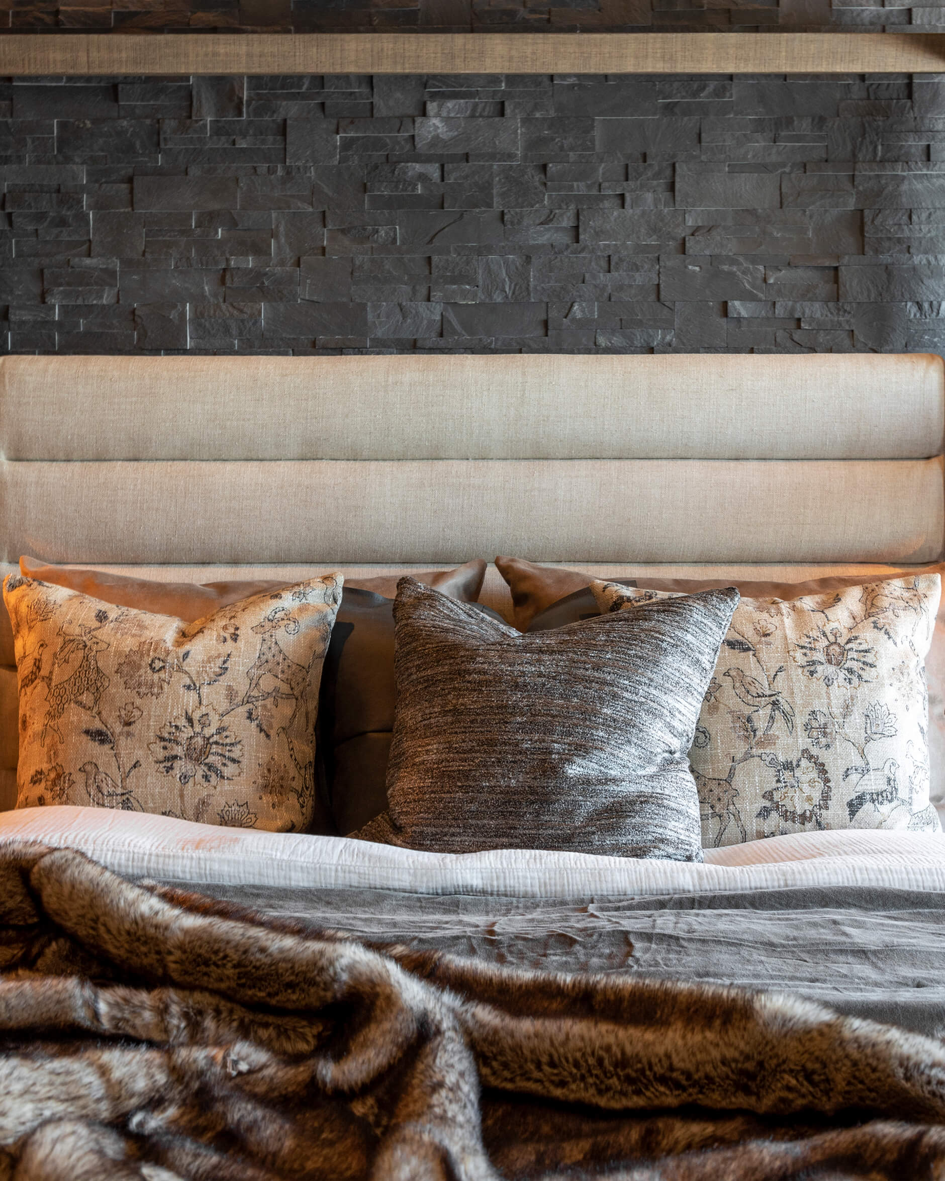 Serengeti Cushion Cover Beige OUTLET