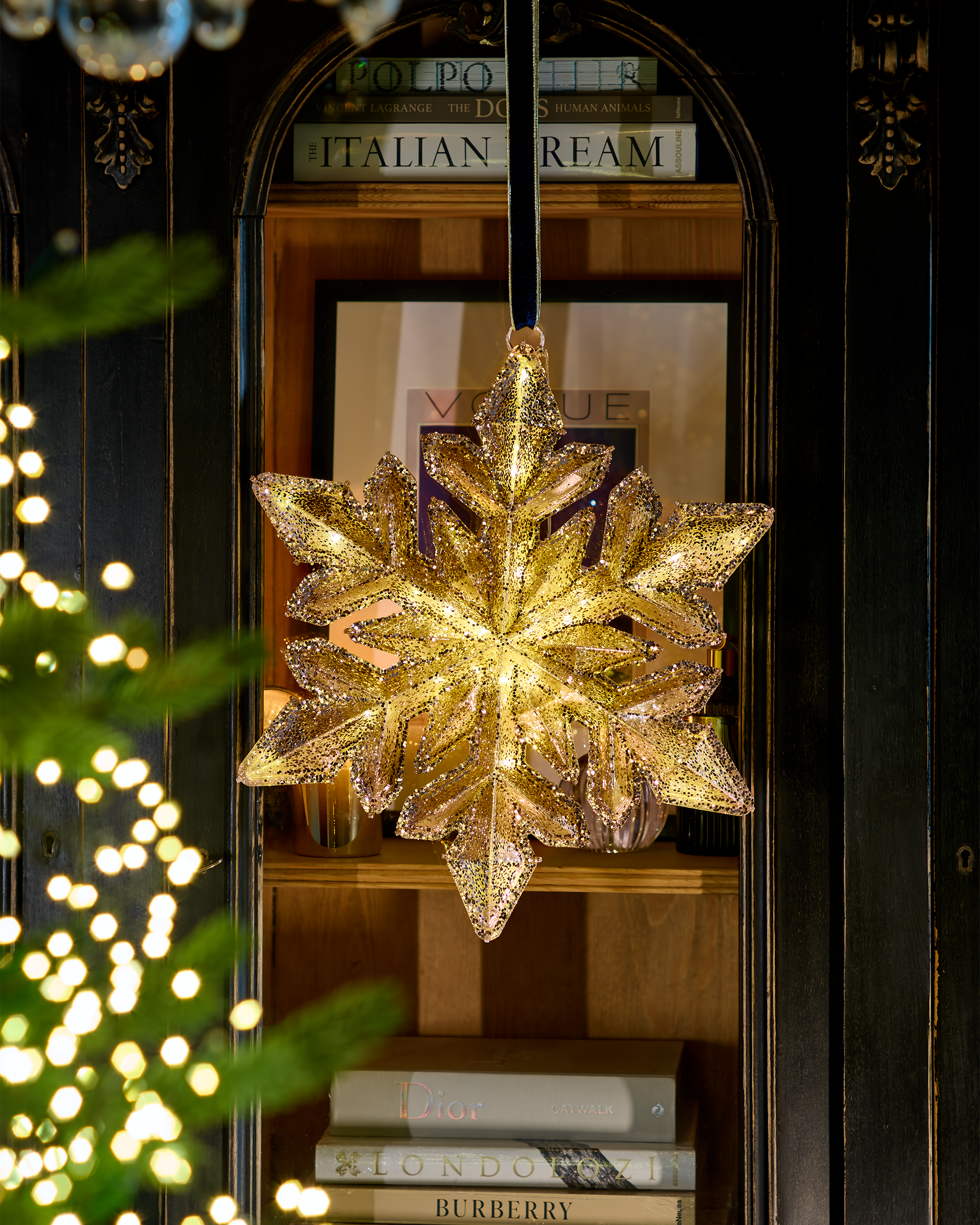 Arabella gold snowflake decoration