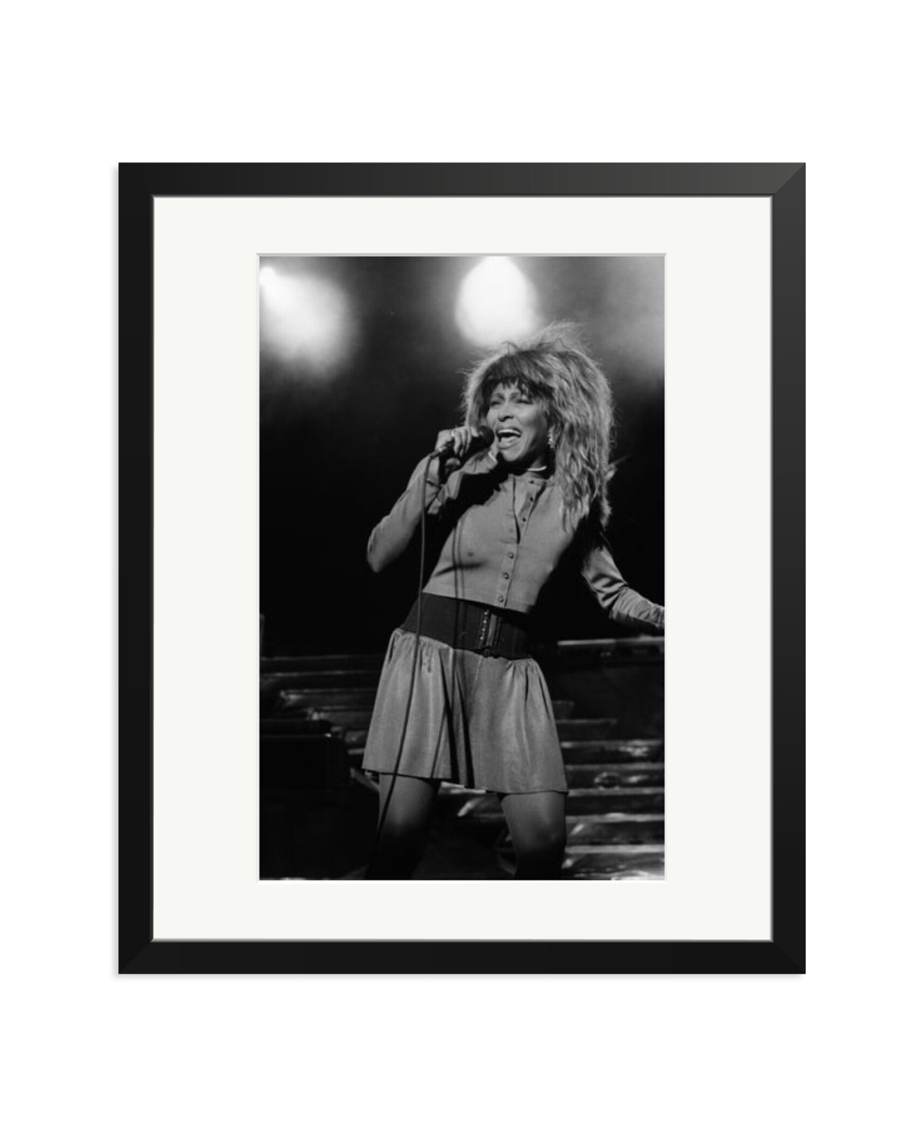 Tina, 1987 Black / Large