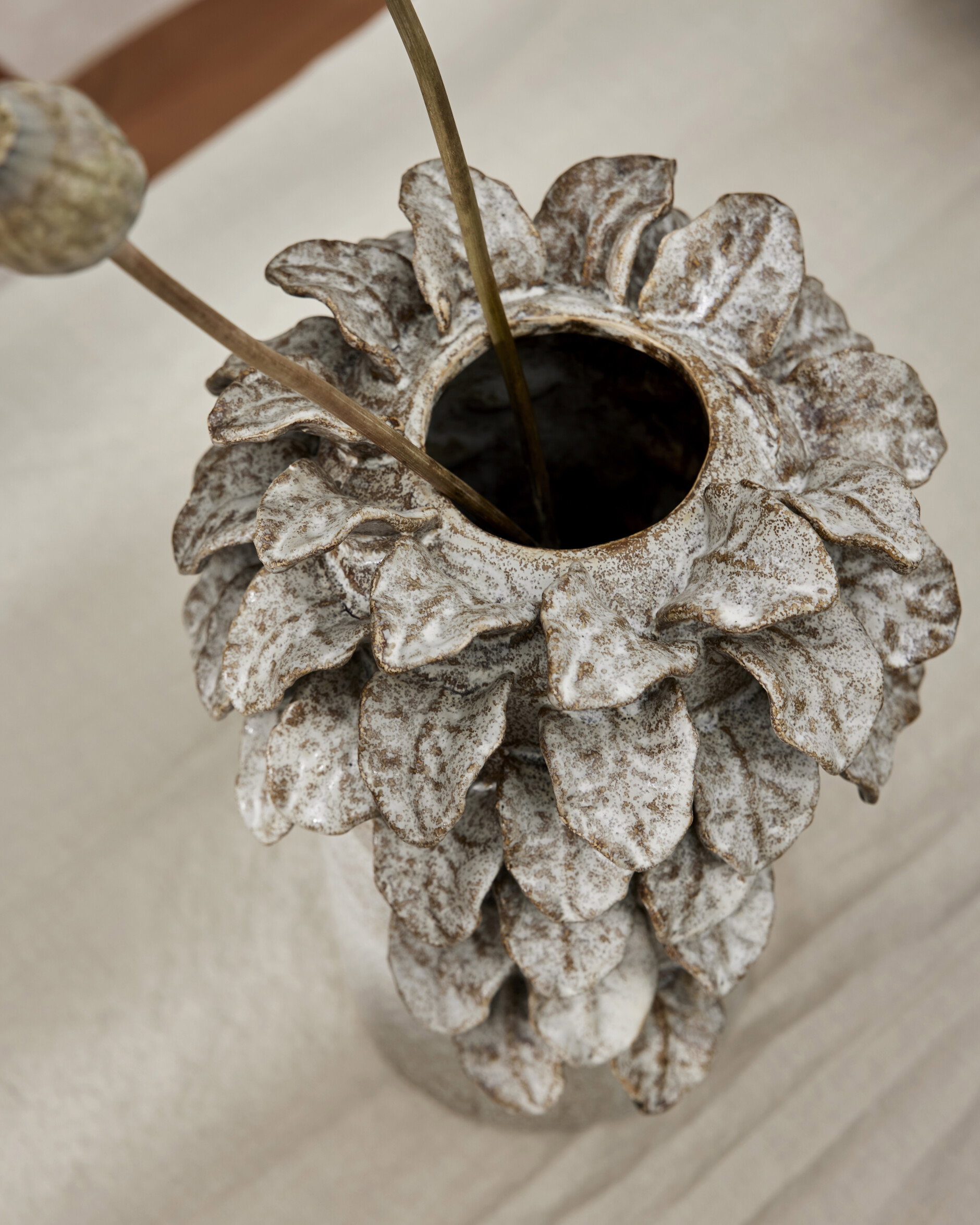 Damien vase med blade