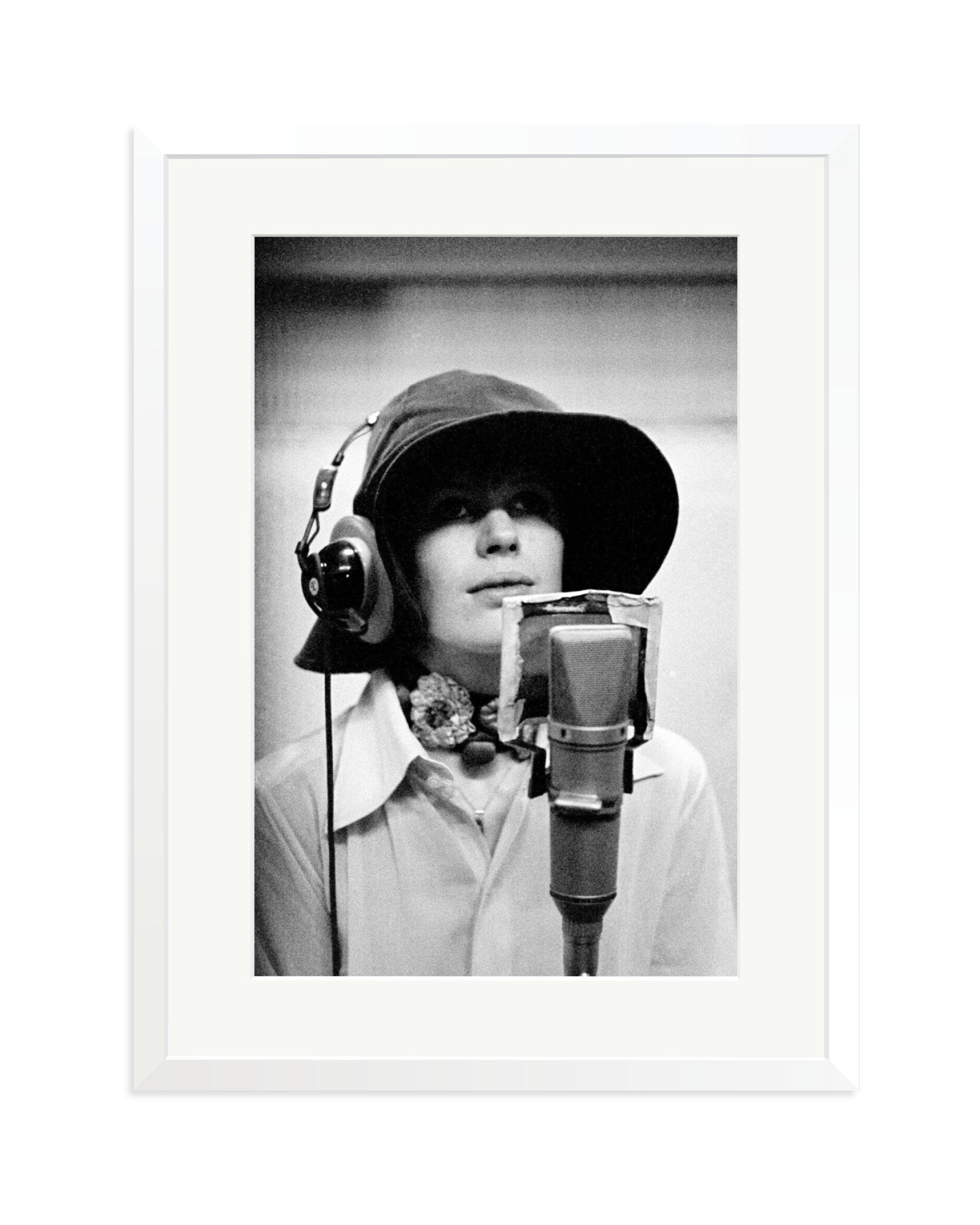 Marianne Faithfull in the Olympic Studio White / XL