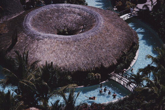 Hilton Pool Bar